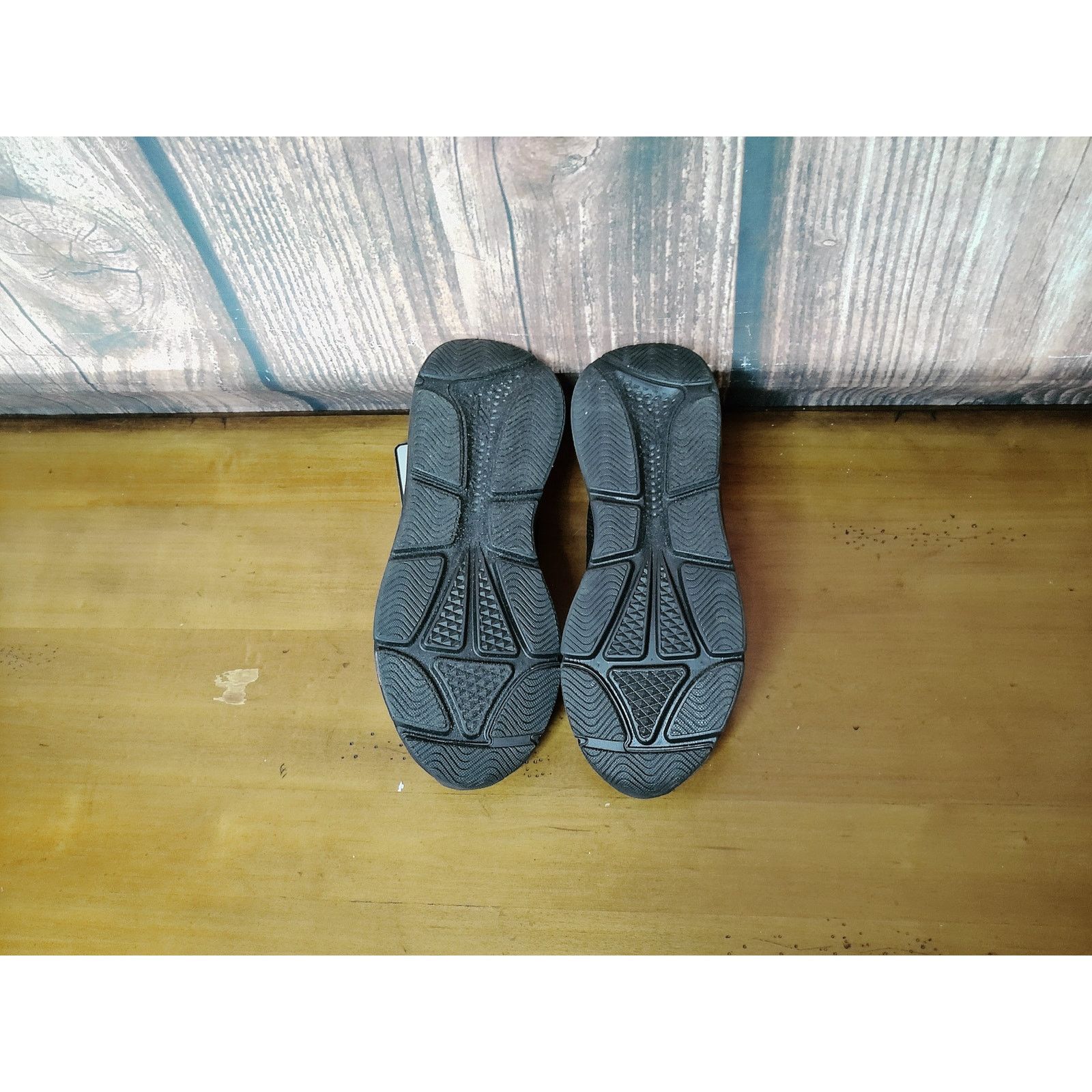 Avia Avia Womens Slip-On Walking Sneakers Black Lightweight 7W Size US 7 / IT 37 - 6 Thumbnail