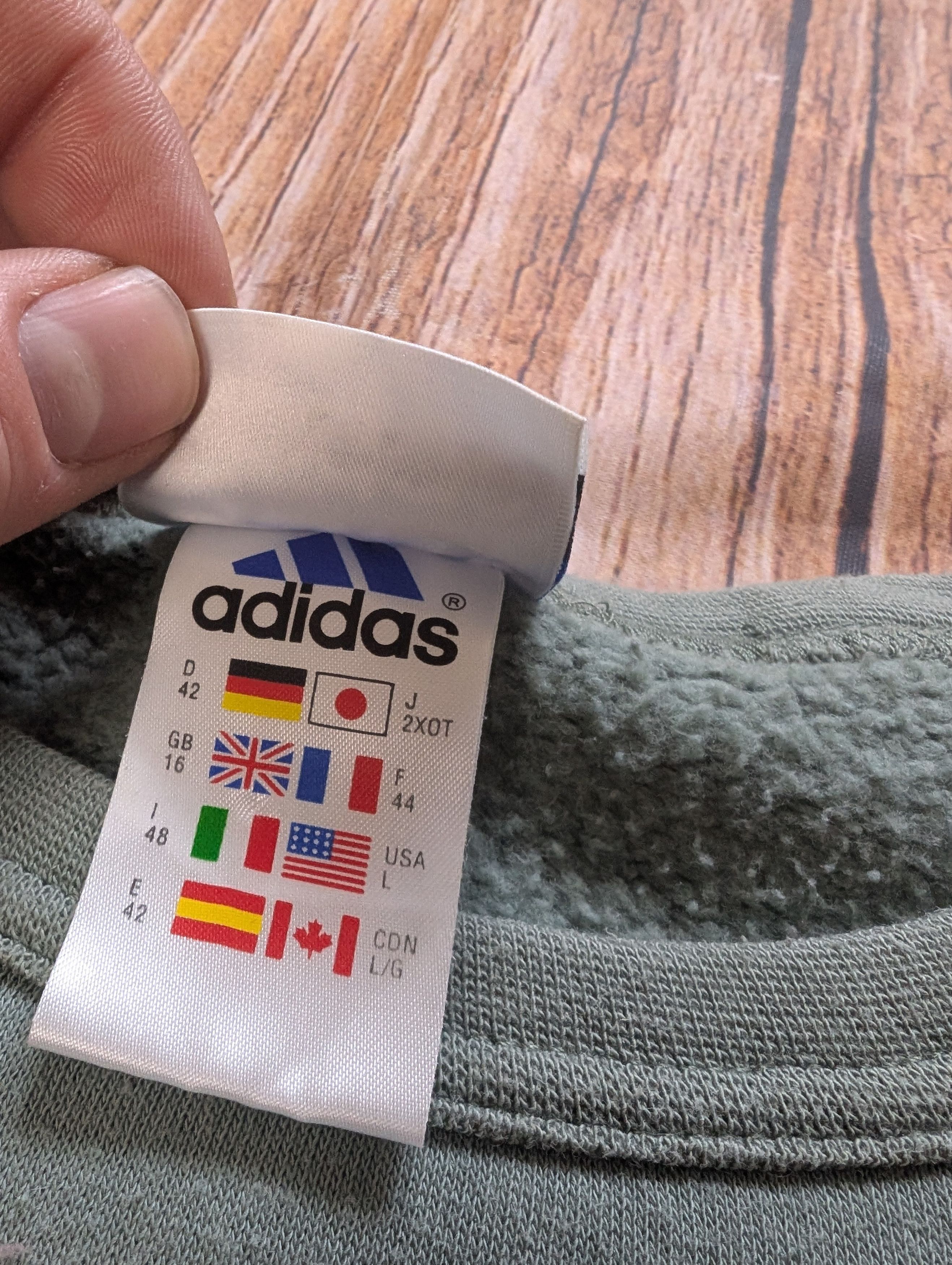 Adidas Olive Adidas khaki vintage y2k crewneck crew Size US L / EU 52-54 / 3 - 4 Thumbnail