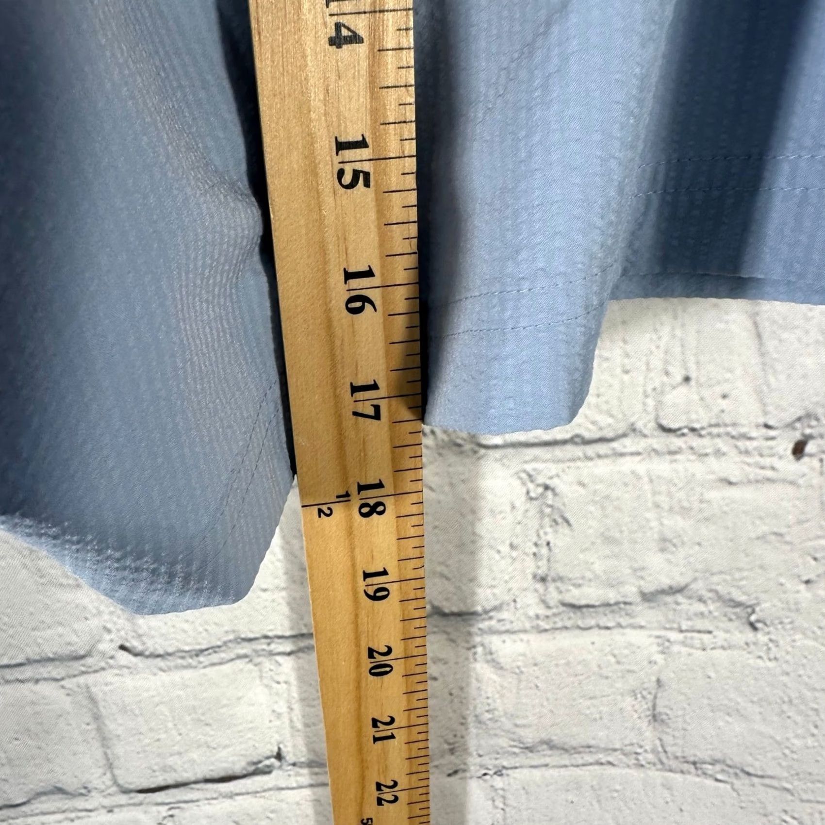 Vintage VRST Mens 6" Resort Short Seersucker Faded Blue Relaxed Fit XL Athletic Casual Travel Shirt? Size US 36 / EU 52 - 7 Thumbnail