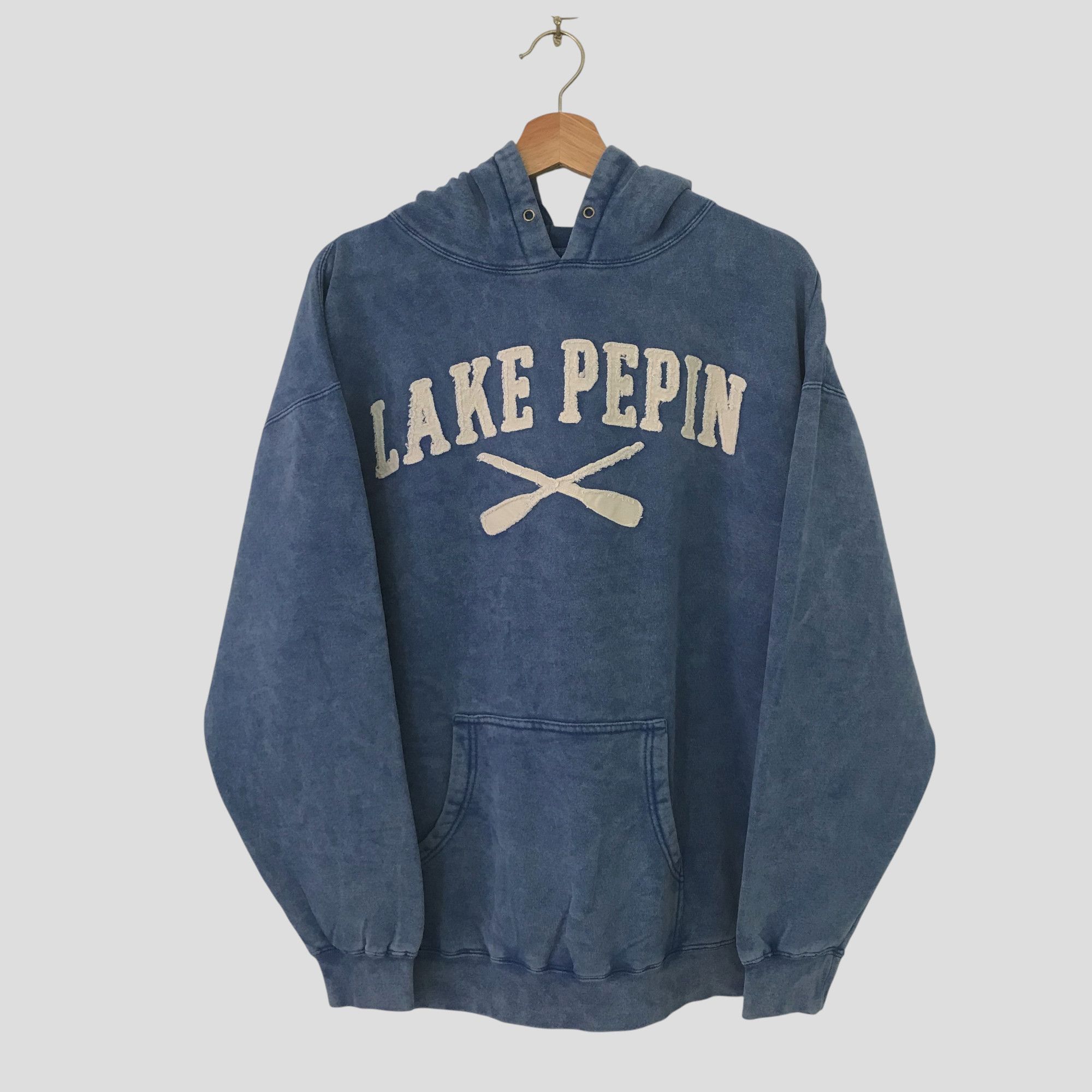 Vintage vintage lake pepin sweatshirt - 169 Size US XL / EU 56 / 4 - 1 Thumbnail