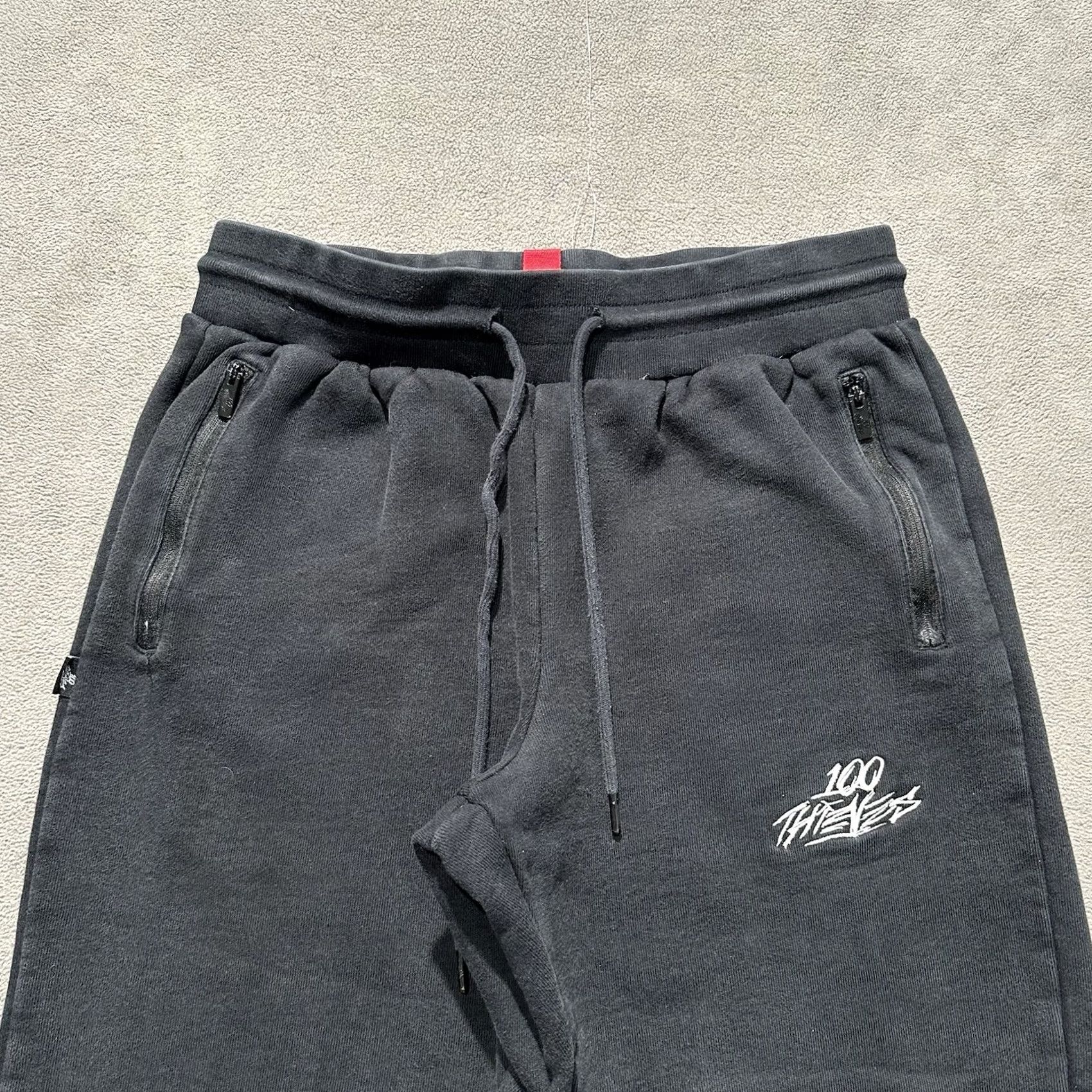 100 Thieves 100 Thieves Jogger Sweatpants Mens M Black Embroidered Pockets Slim Fit Casual EUC Size US 31 - 3 Thumbnail