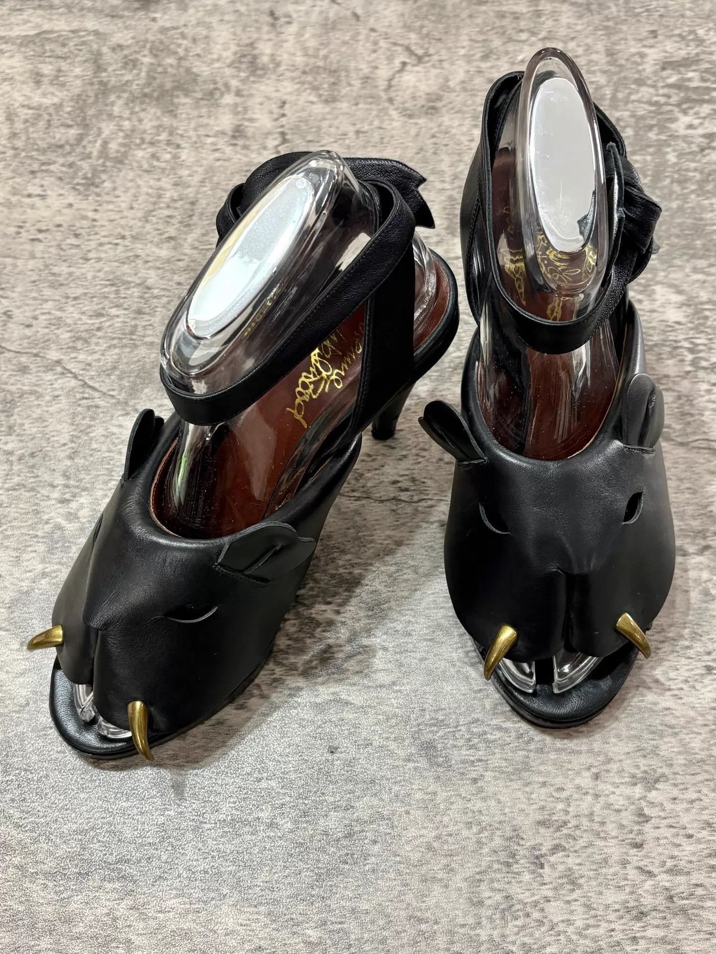 Vivienne Westwood Vivienne Westwood Vintage Tiger Head Strap Kitten Heel 38 Size US 7.5 / IT 37.5 - 1 Thumbnail