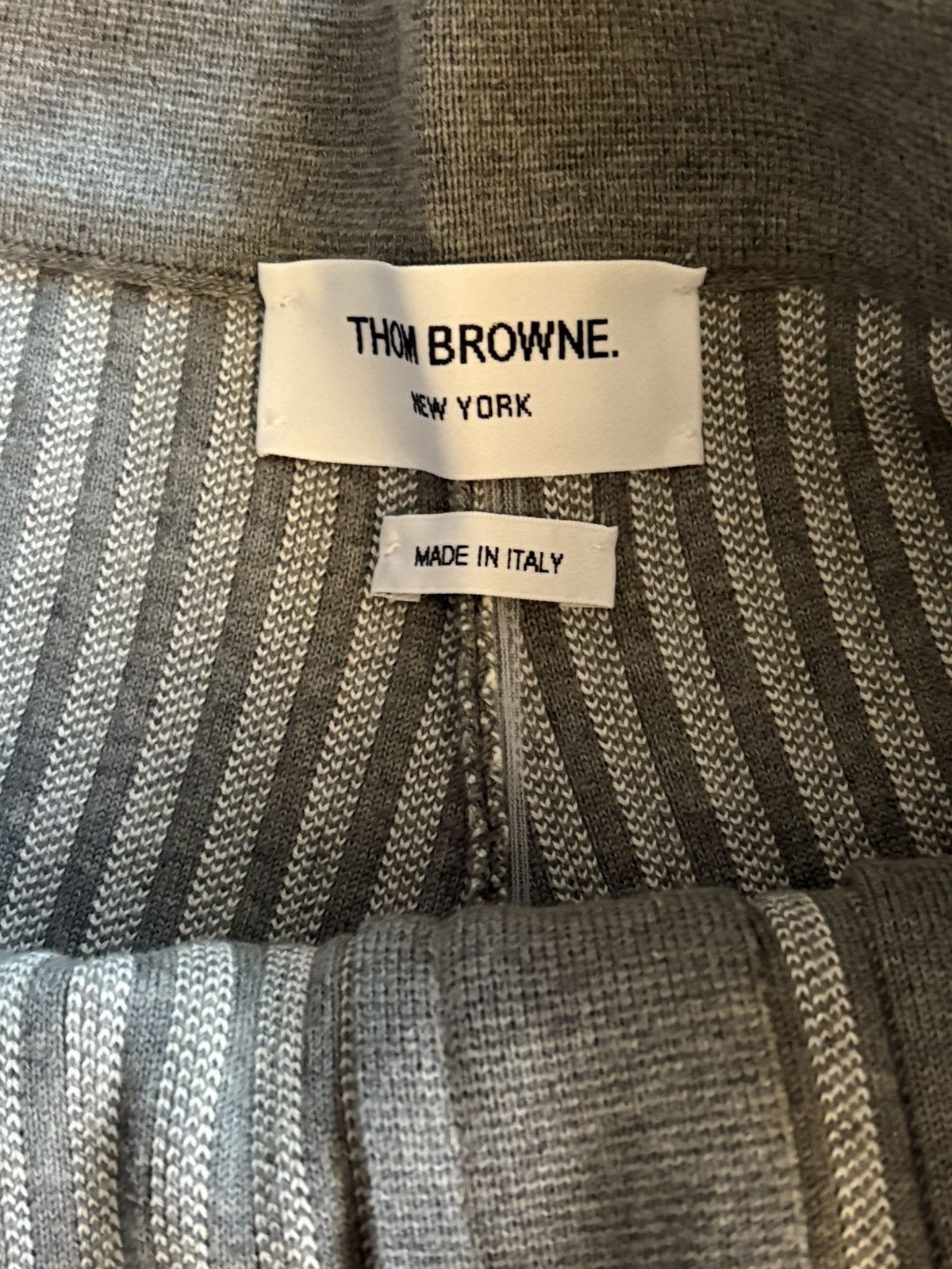 Thom Browne Gray Stripe 4-Bar Seersucker Jacquard Cotton Shorts Size US 28 / EU 44 - 3 Thumbnail