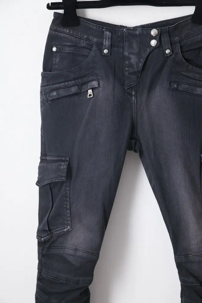 Balmain Balmain cargo biker denim jeans Size 25" / US 0 / IT 36 - 2 Thumbnail