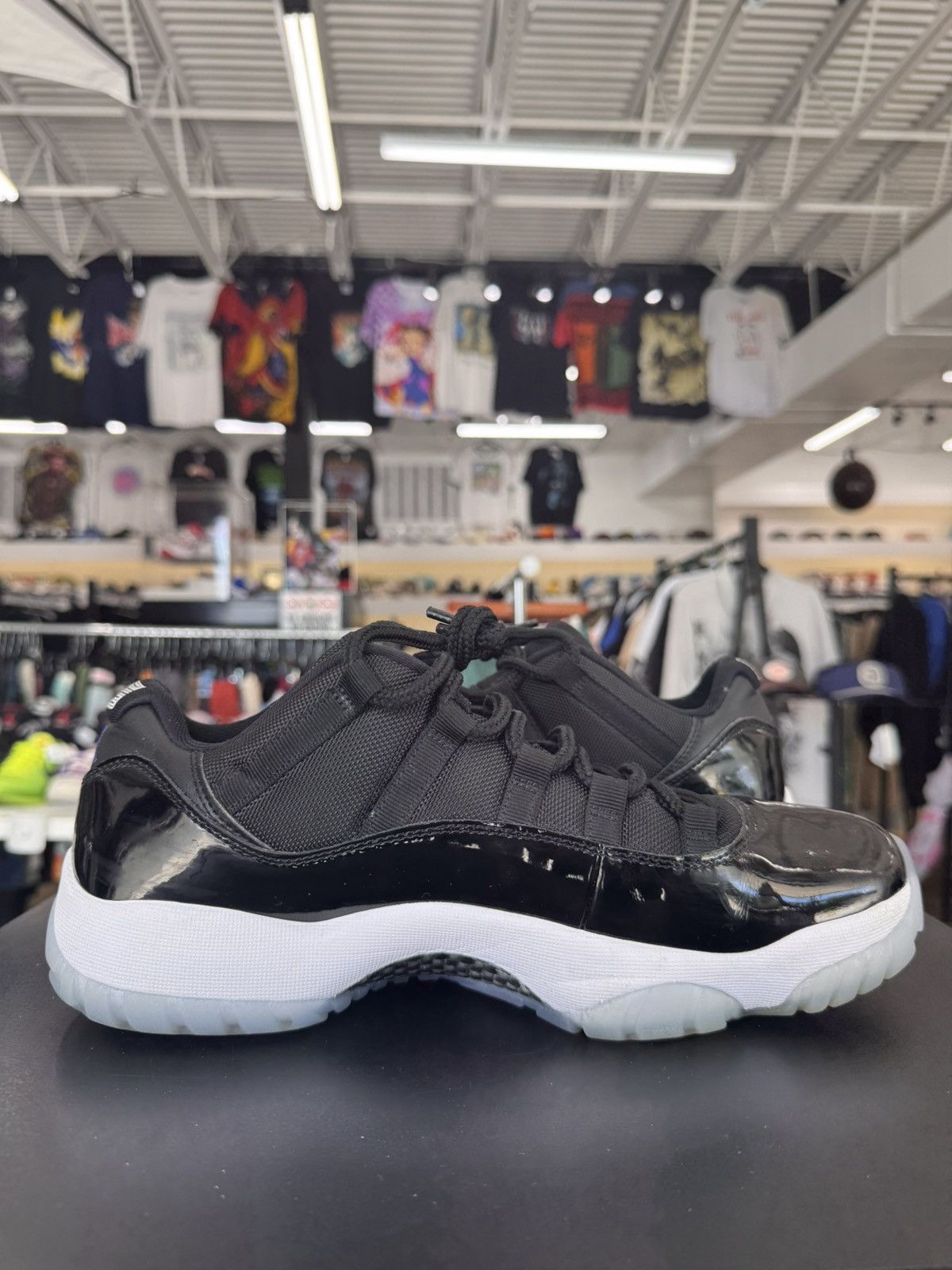 Jordan Brand Air Jordan 11 Low Space Jam Size 10 (2024) Size US 10 / EU 43 - 3 Thumbnail