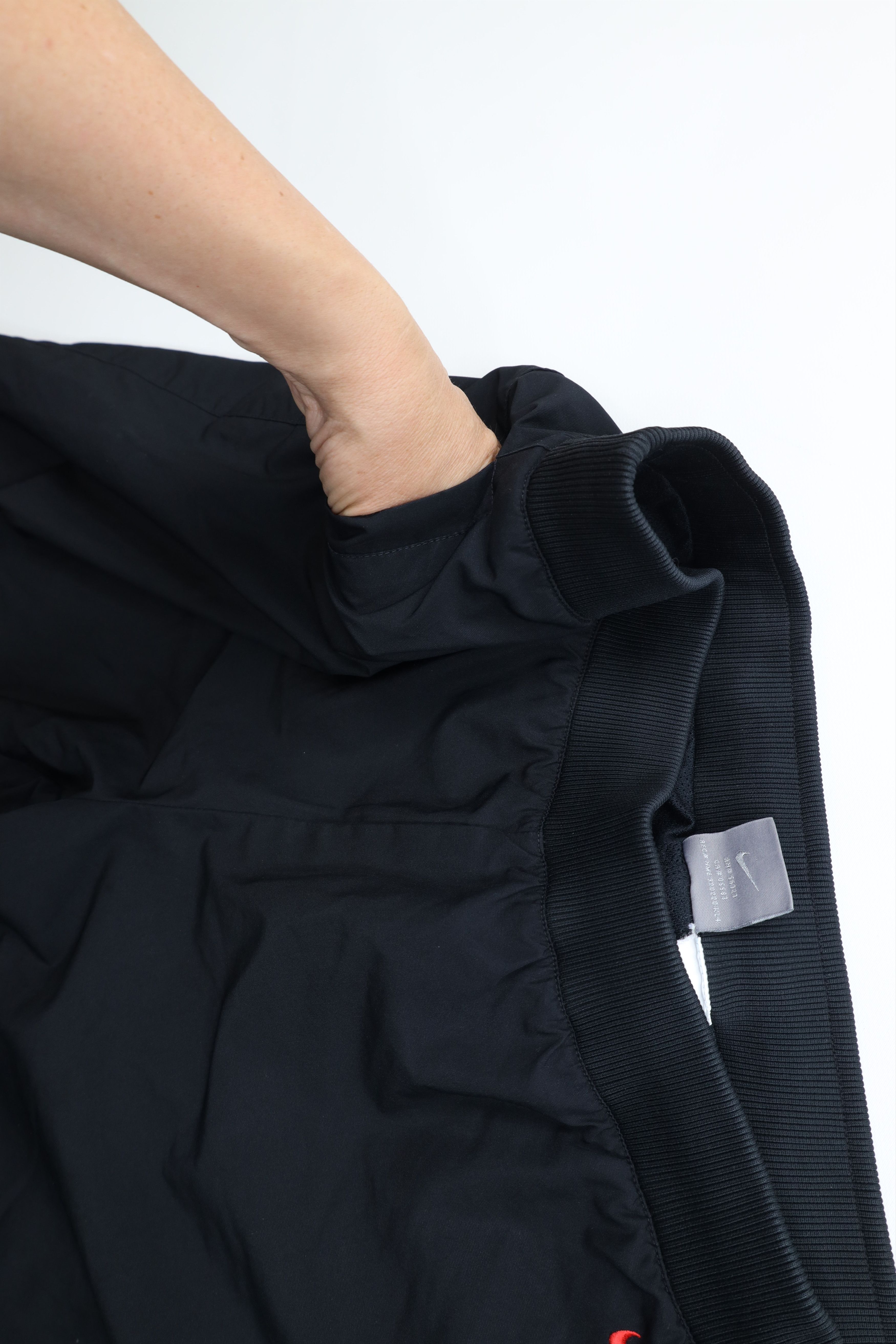 Nike Vintage Y2K Nike Mini Swoosh Lined Wide Leg Pants Black Size 32" / US 10 / IT 46 - 8 Thumbnail