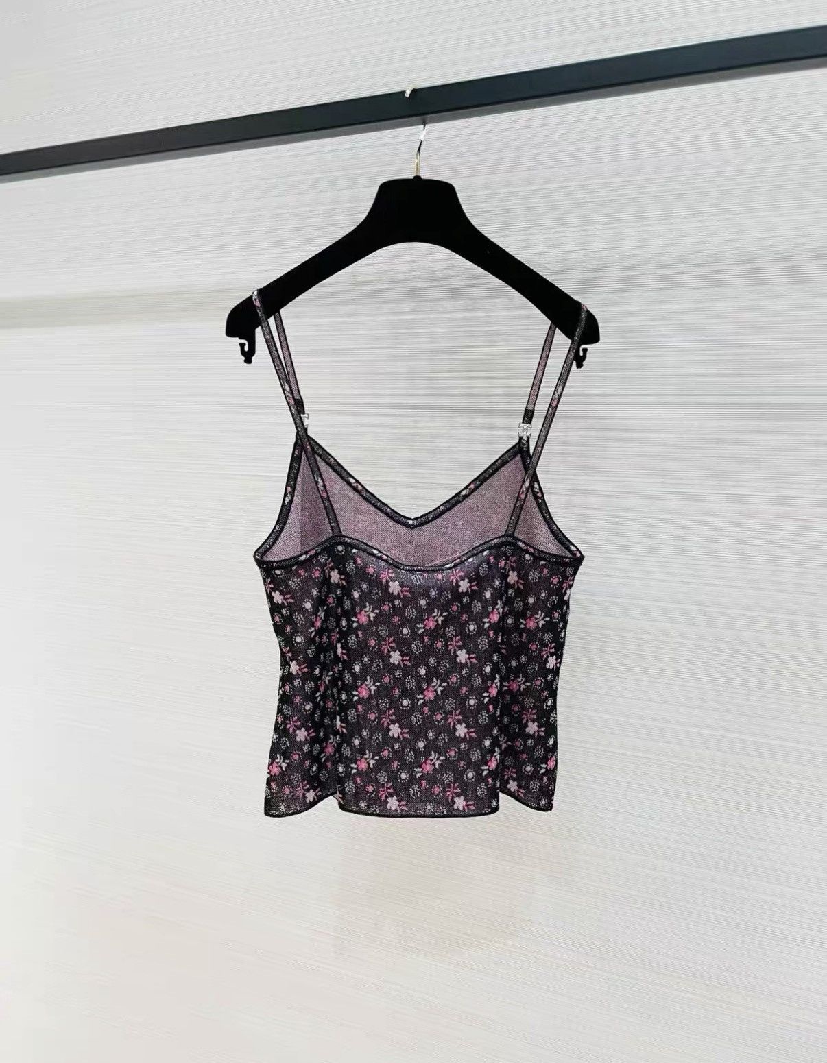 Chanel Chanel 24B Classic Ditsy Floral Camisole Top J33 Size XS / US 0-2 / IT 36-38 - 2 Thumbnail
