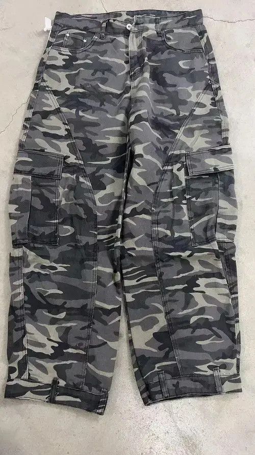 Jean Baggy Cargo Wide Leg Pants Size US 30 / EU 46 - 8 Thumbnail