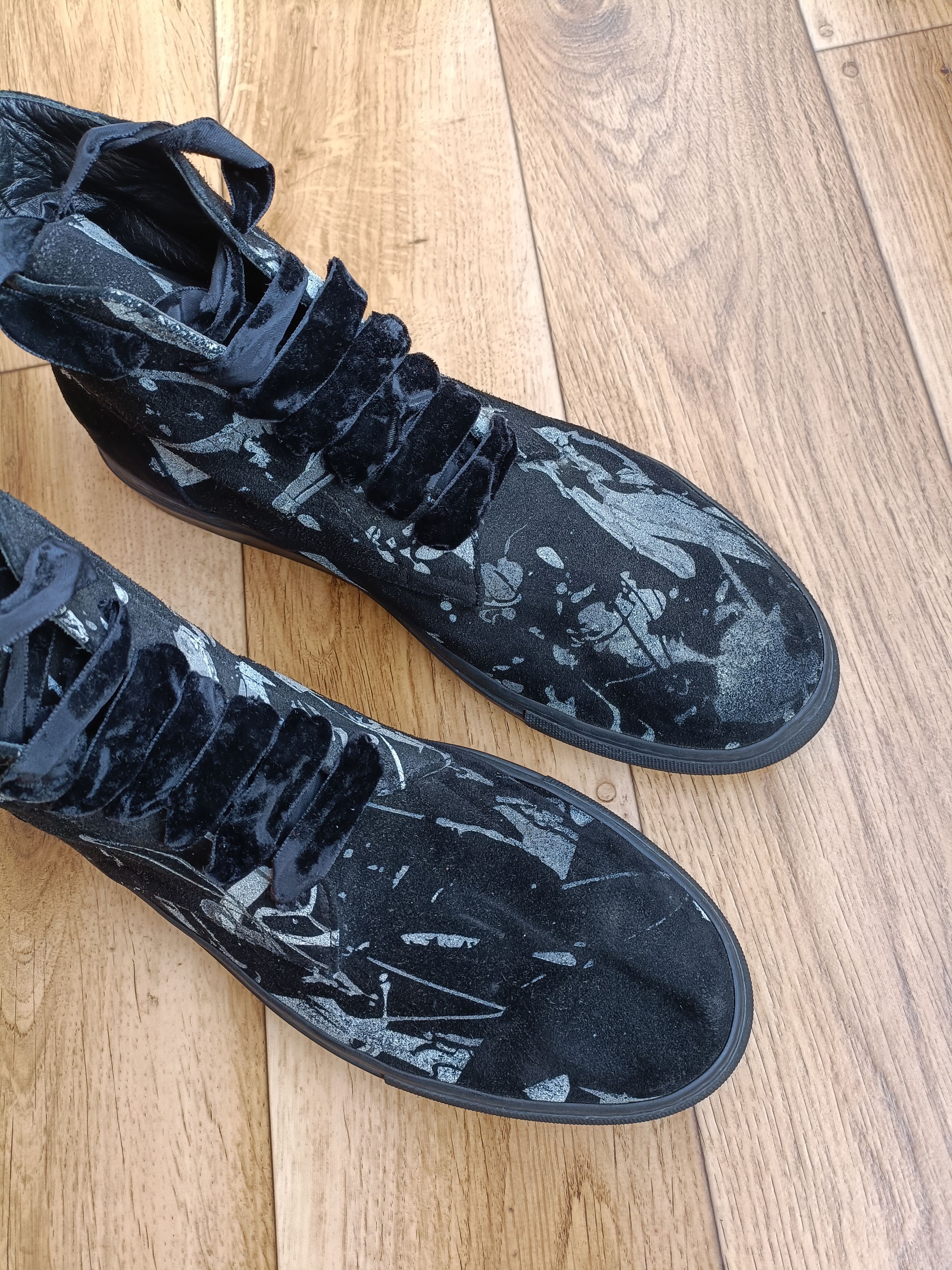Ann Demeulemeester Ann Demeulemeester Black Suede Splatter Size US 12 / EU 45 - 9 Thumbnail