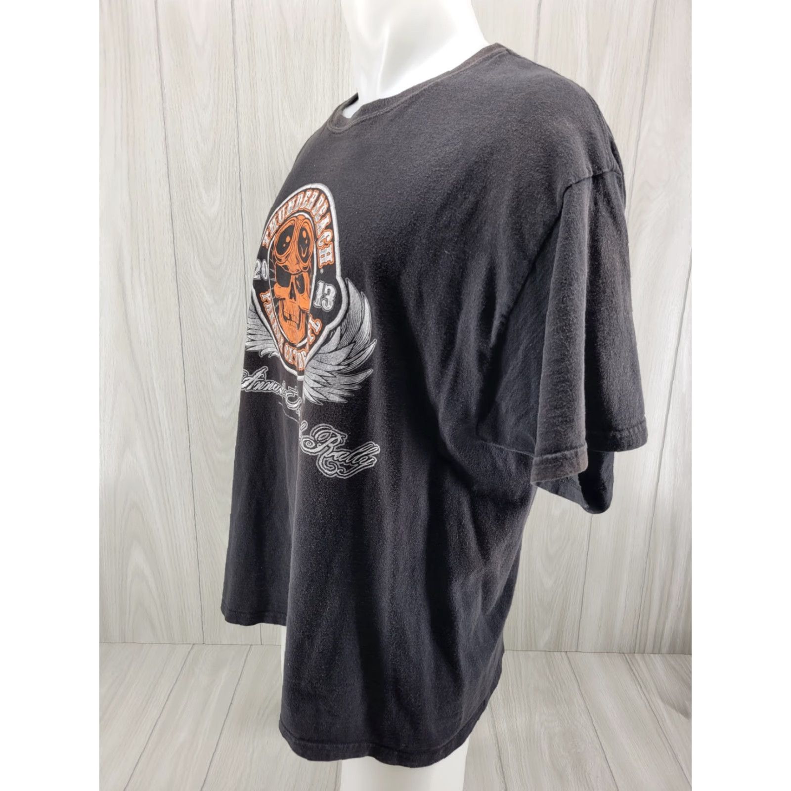 Gildan VINTAGE Gildan T-Shirt Thunder Beach Panama City Beach 2013 Motorcycle Rally Long Sleeve XL Black Mens Graphic Tee 100% Cotton Size US XL / EU 56 / 4 - 3 Thumbnail