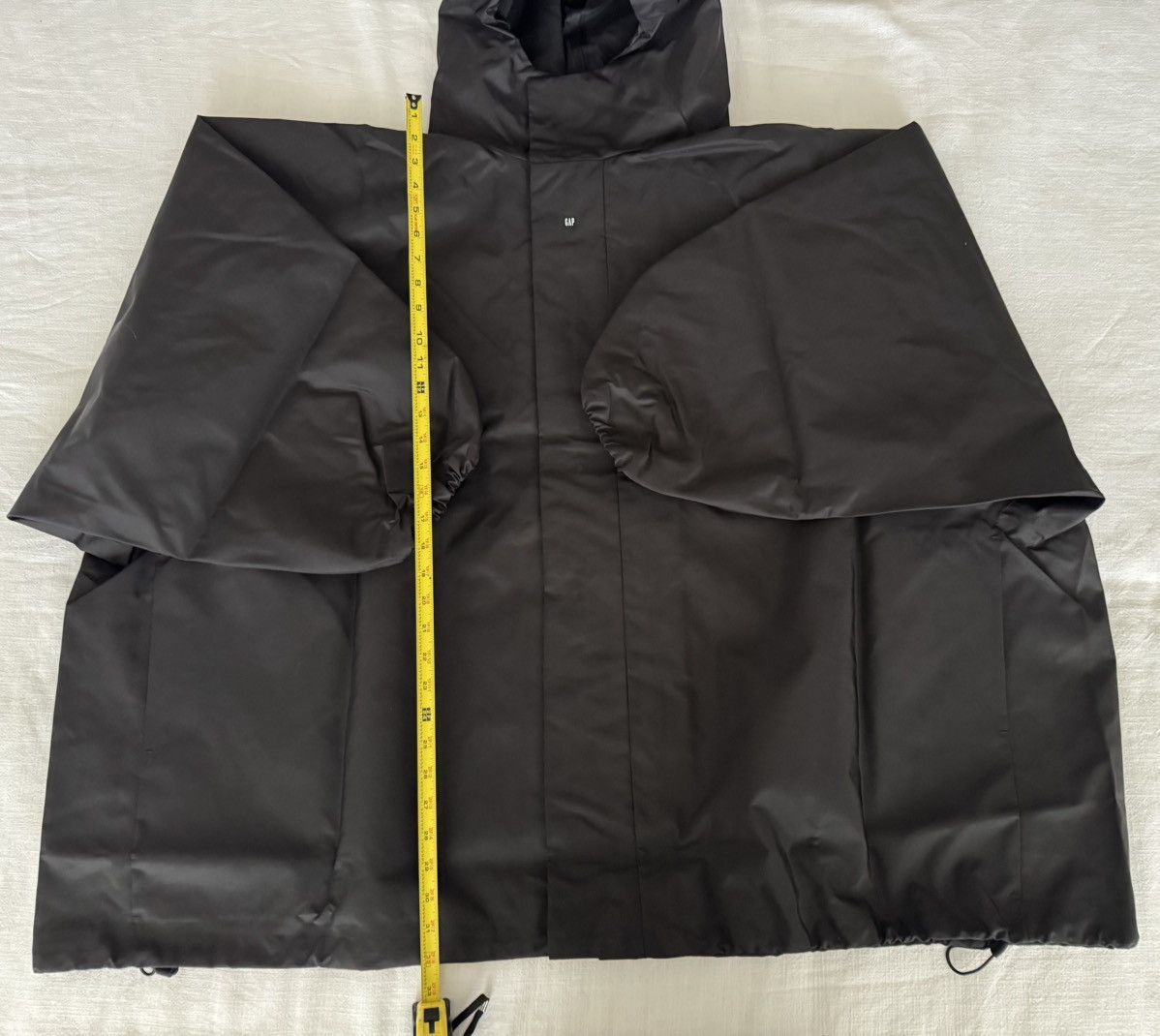 Balenciaga × Gap × Yeezy Yeezy Gap T Cut Parka Size US S / EU 44-46 / 1 - 16 Thumbnail