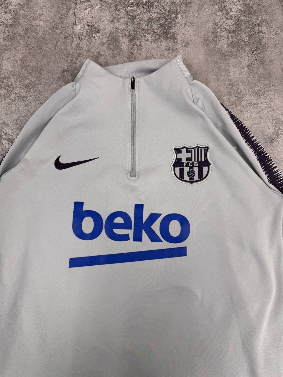 Nike Nike FC Barcelona Training Top Dri- Fit Grey Size M Size US M / EU 48-50 / 2 - 2 Thumbnail