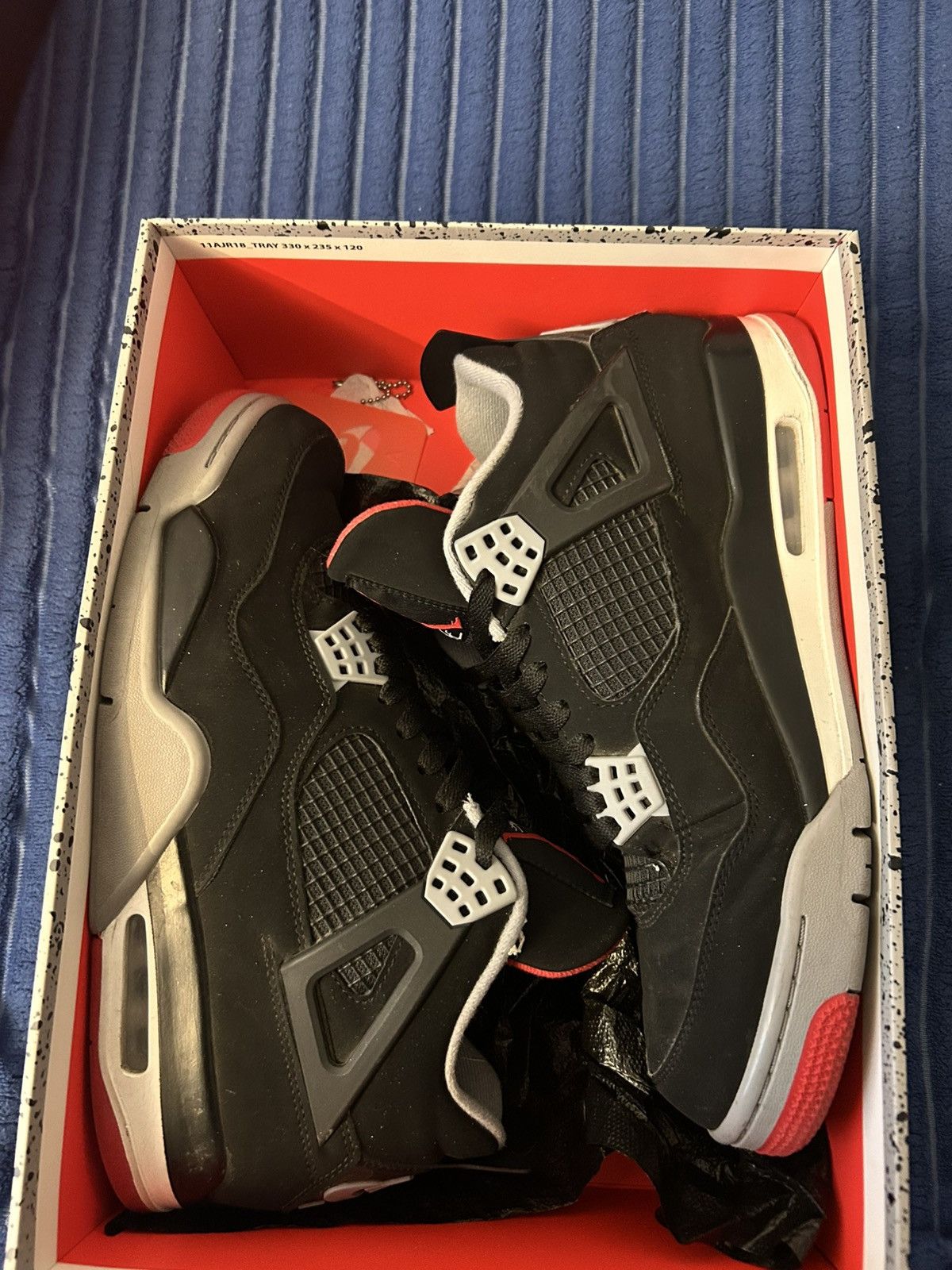Nike Nike Air Jordan 4 Bred Size US 10 / EU 43 - 8 Thumbnail