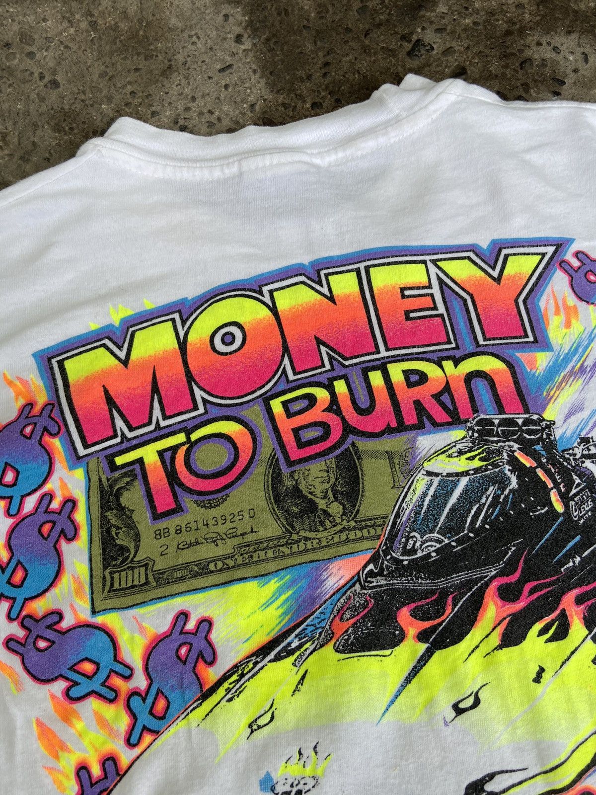 Vintage Vintage money to burn t shirt Size US L / EU 52-54 / 3 - 3 Thumbnail