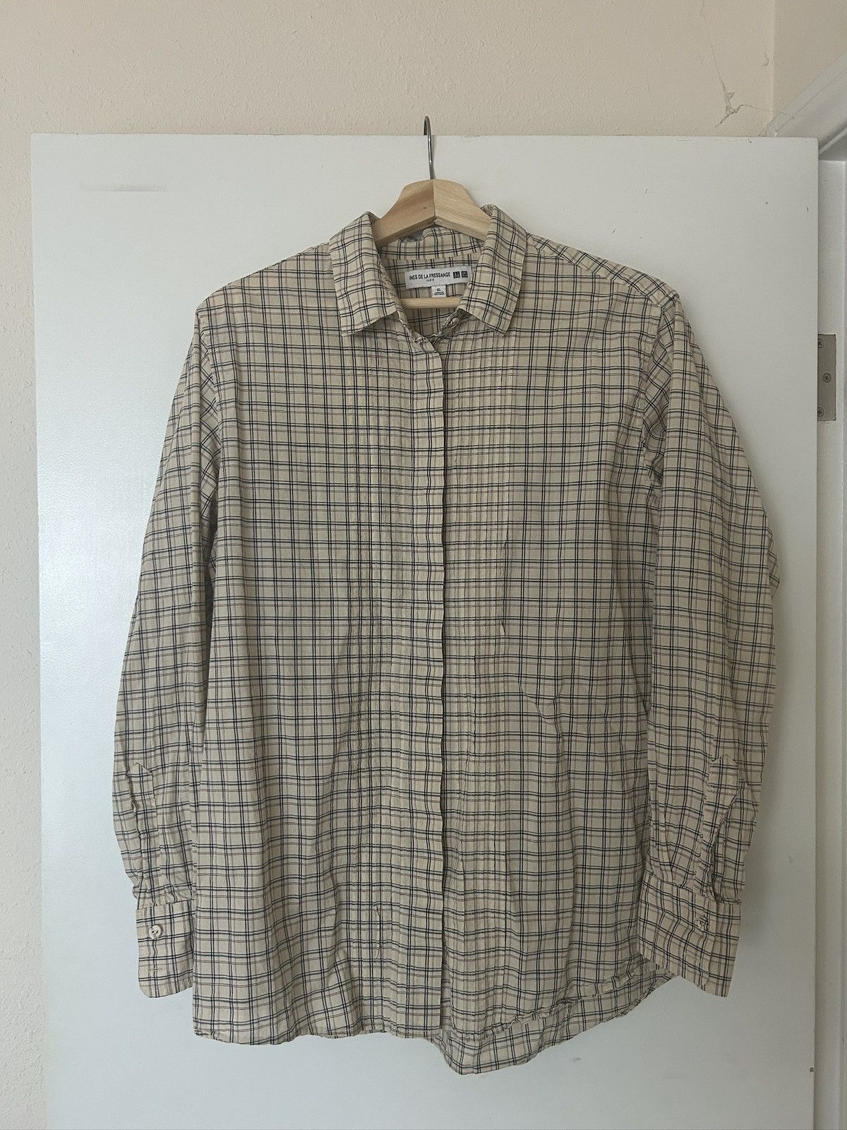 Uniqlo Uniqlo Ines De La Fressange longsleeve button up Size XL / US 12-14 / IT 48-50 - 1 Thumbnail