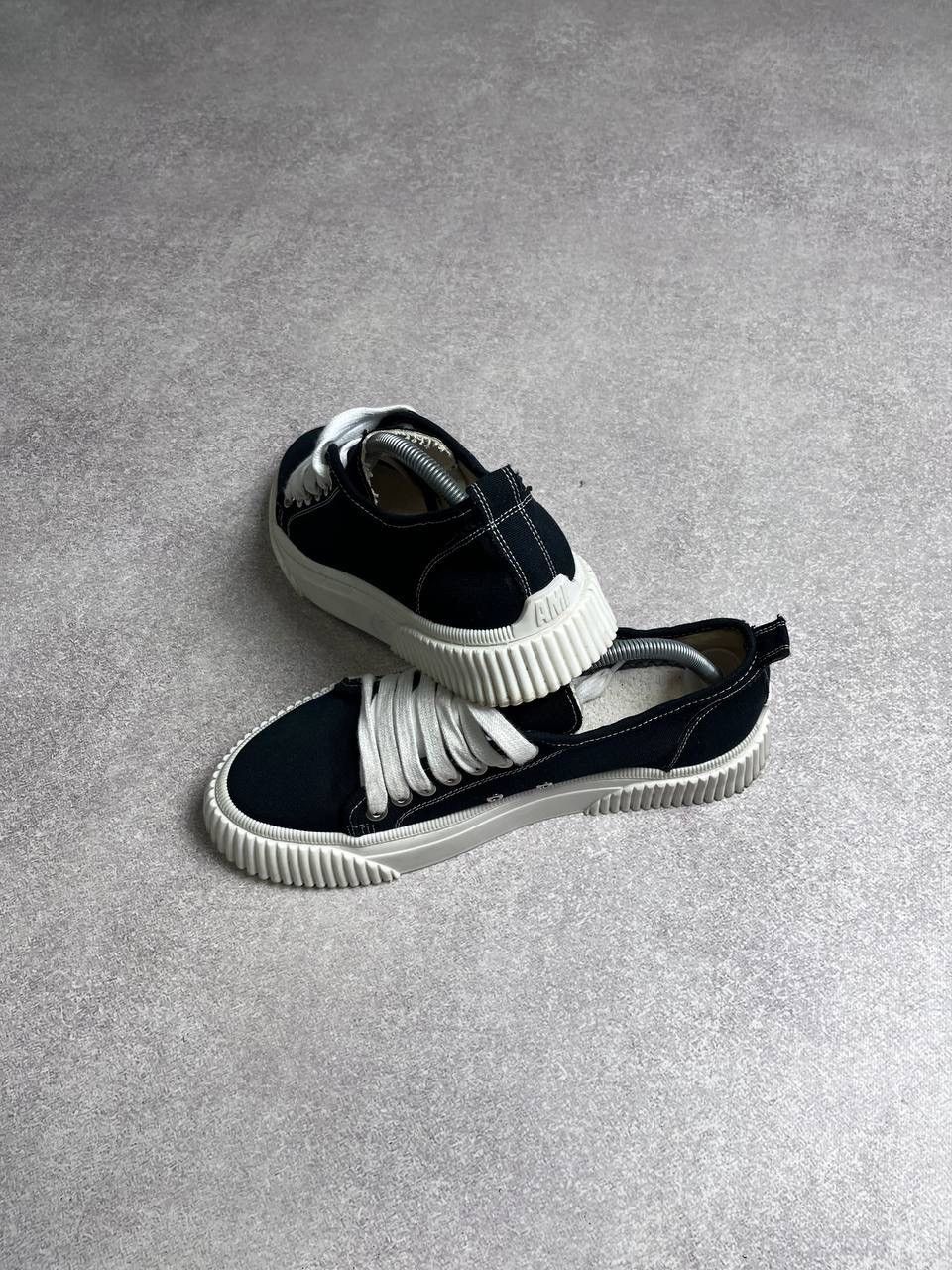 AMI AMI Canvas Top Low Sneakers US 10/EUR 43 Size US 10 / EU 43 - 6 Thumbnail