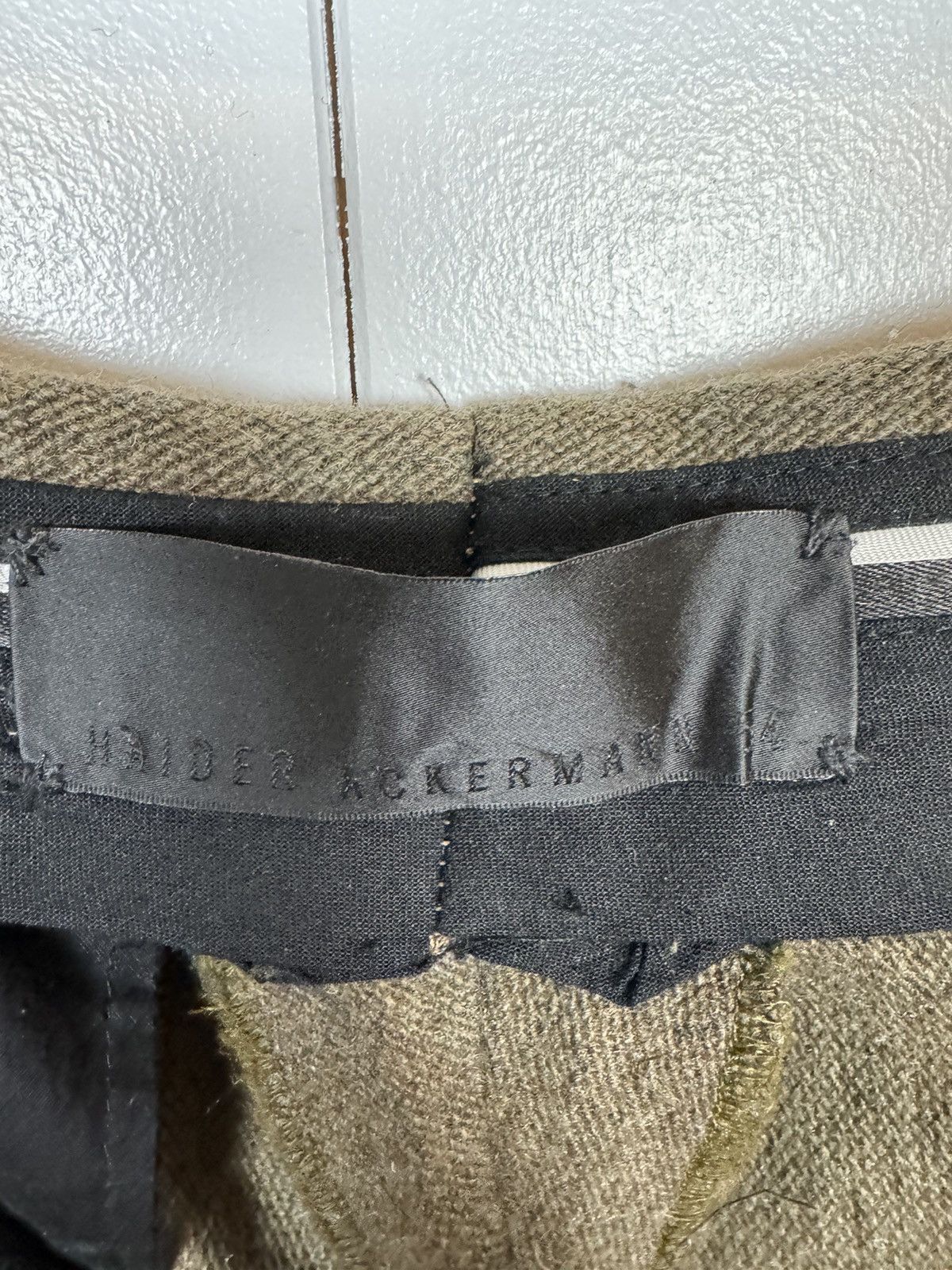 Haider Ackermann Haider Ackermann tweed olive green trousers sz 54 Size US 38 / EU 54 - 4 Thumbnail