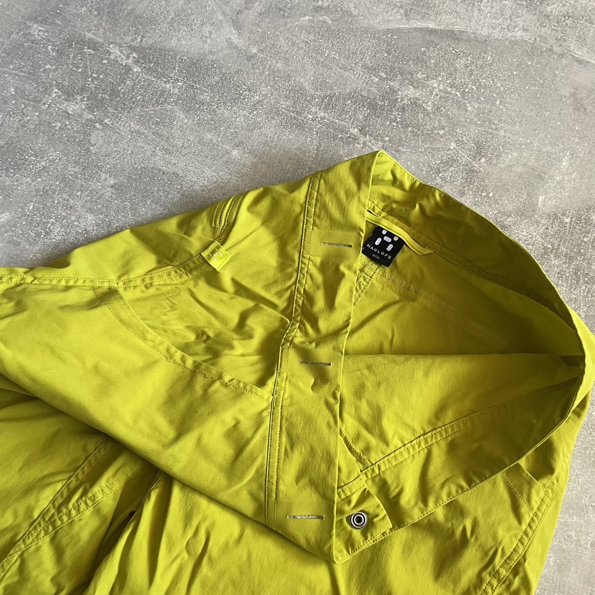 Haglofs Haglofs Climatic Mid Series Cargo Shorts y2k Gorpcore arc Size US 36 / EU 52 - 7 Thumbnail