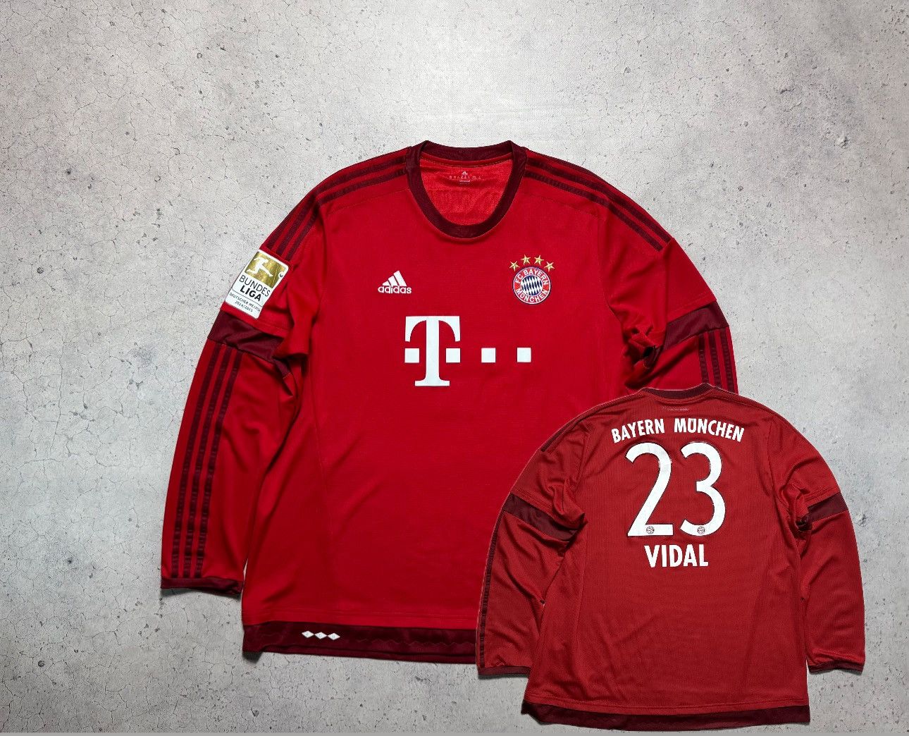 Adidas Adidas FC Bayern Munchen Vidal #23 Soccer Jersey Long Sleeve Size US XXL / EU 58 / 5 - 1 Thumbnail