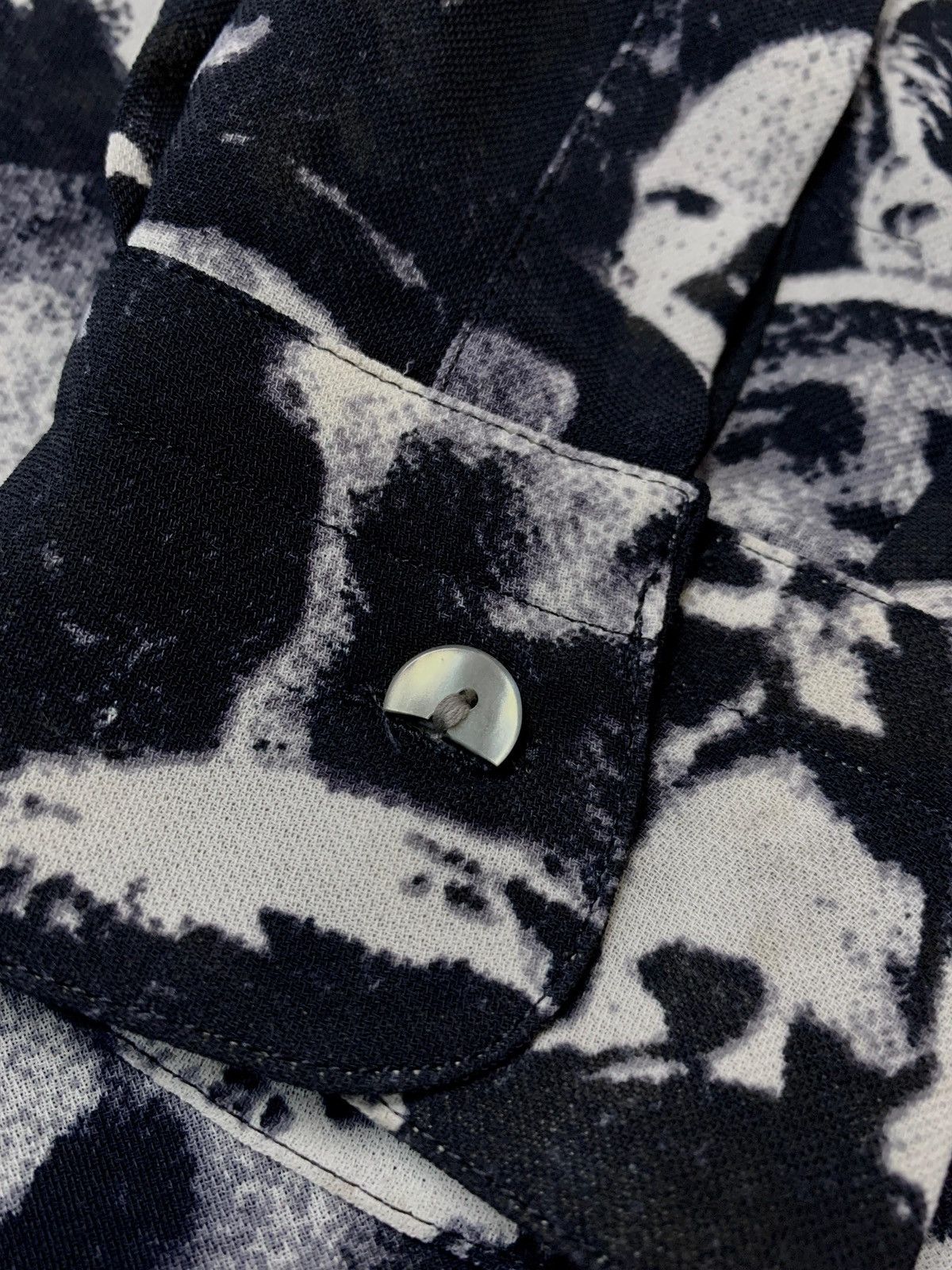 Jean Paul Gaultier FREE TAX! 1992 Archive Faces Polyester Camp Collar Shirt Size US M / EU 48-50 / 2 - 10 Thumbnail