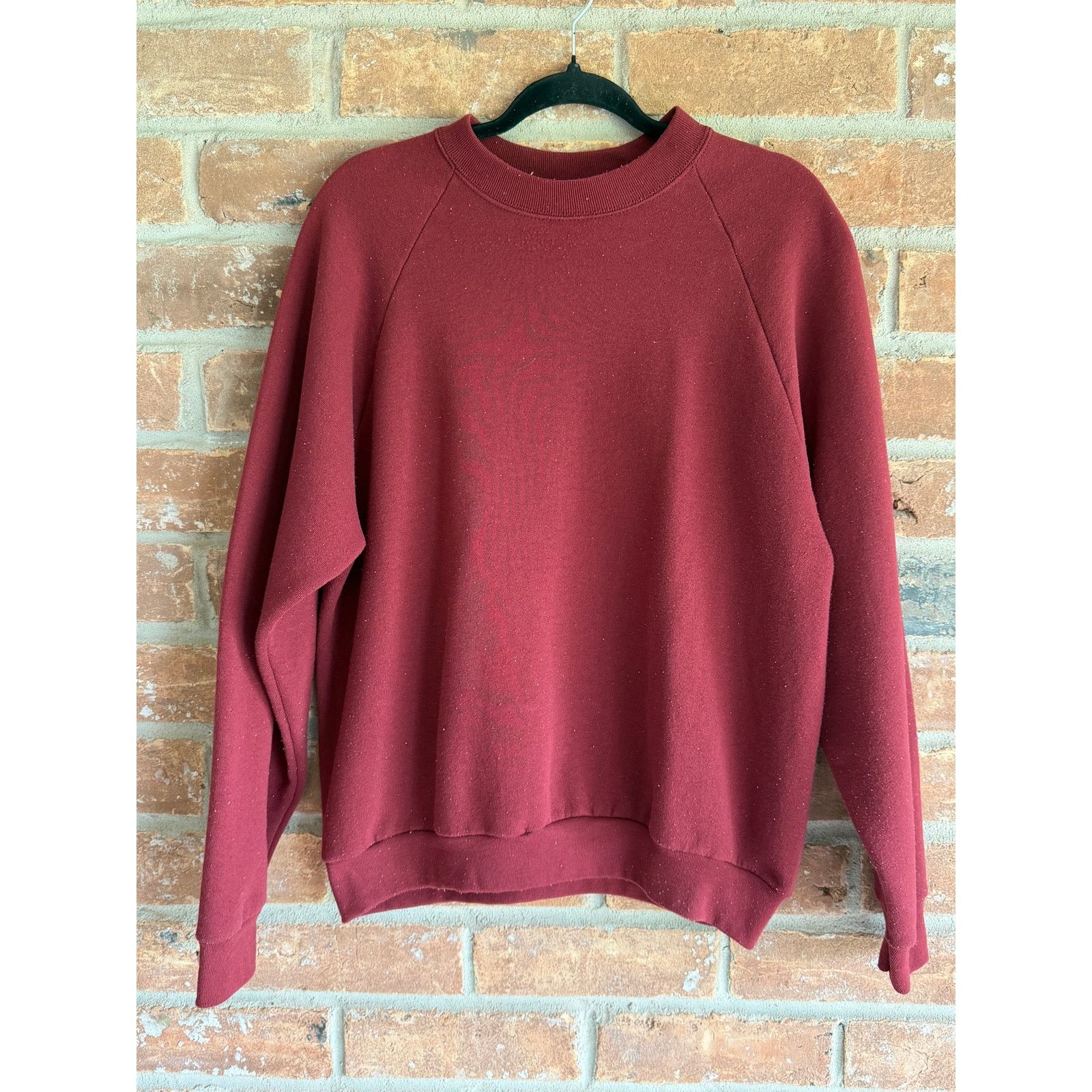 Fruit Of The Loom Vintage Fruit of the Loom Blank Crewneck Red USA L Size US L / EU 52-54 / 3 - 1 Thumbnail
