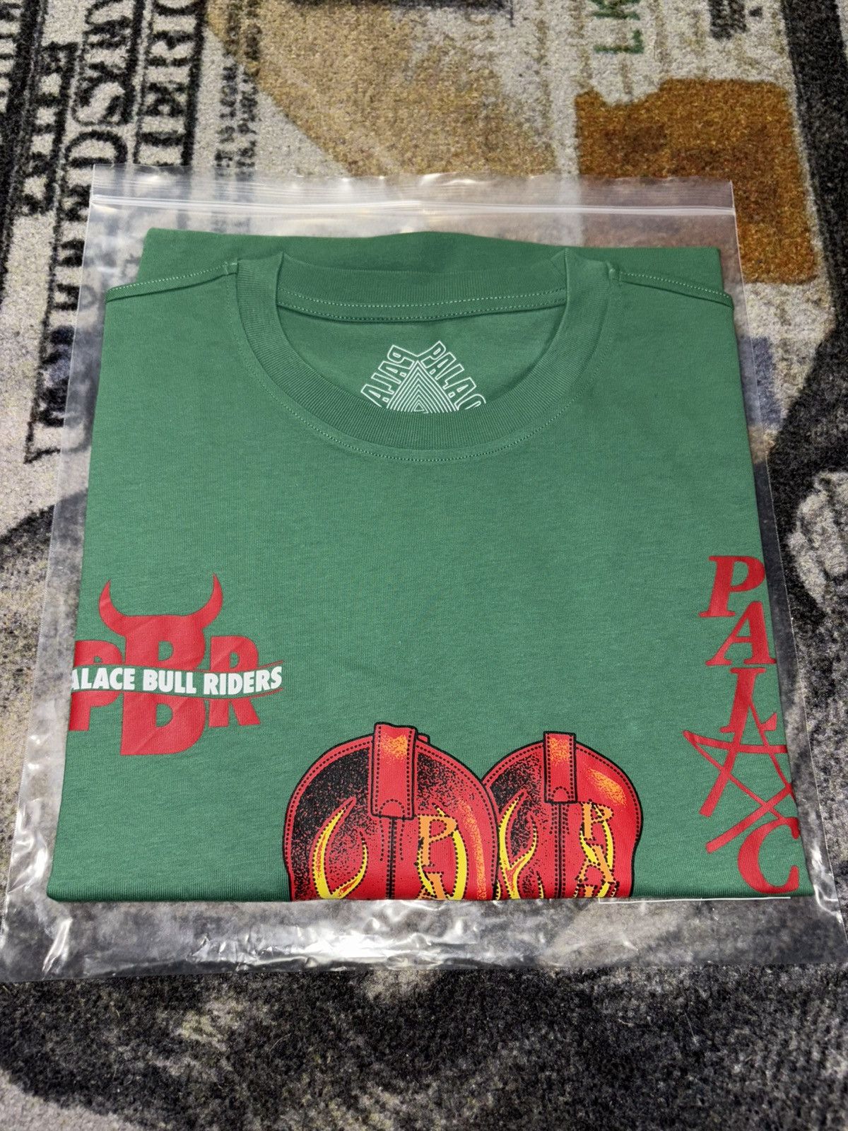 Palace Palace Rodeyo T-Shirt Green Size US XL / EU 56 / 4 - 2 Thumbnail