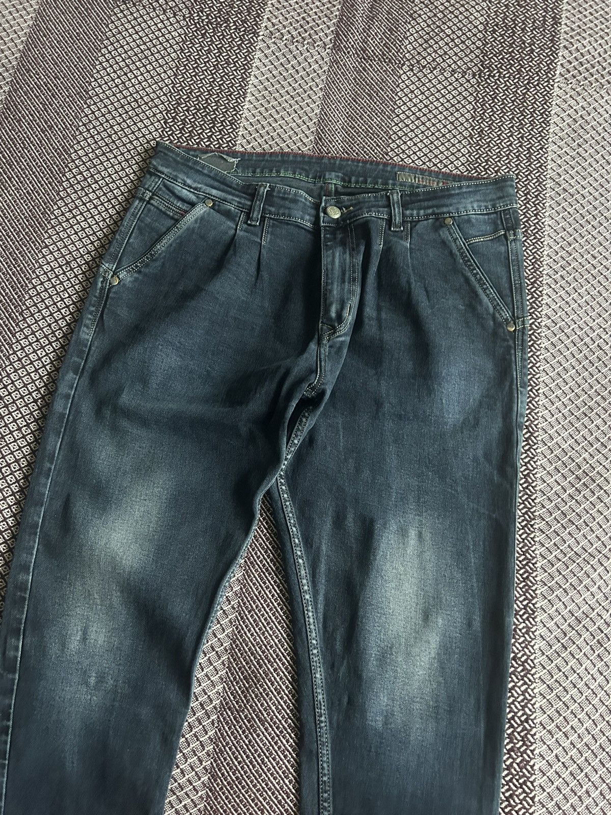 Diesel Vintage Diesel Thavar Export Surplus Denim Jeans Size 36 Size US 36 / EU 52 - 10 Thumbnail