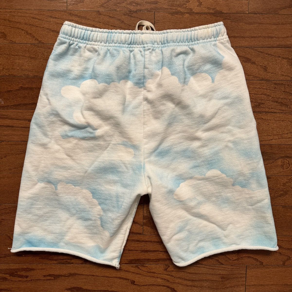 Camp High Camp High Collective Cloud Print Shorts Size US 30 / EU 46 - 2 Thumbnail