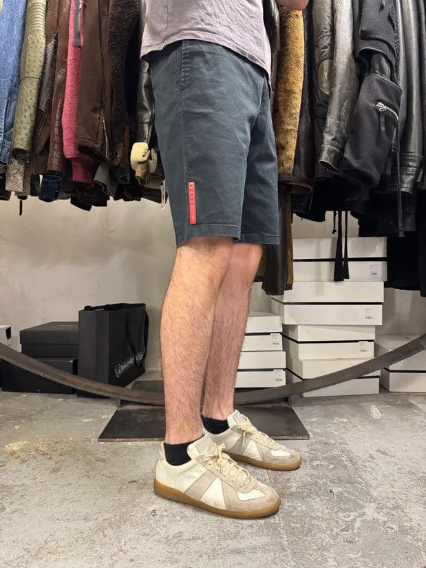 Prada × Vintage 2000s Prada Linea Rossa Navy Shorts Size US 30 / EU 46 - 3 Thumbnail