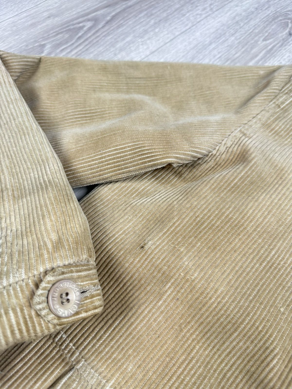 Levi's Vintage Levi’s Corduroy Trucker Jacket Mede in Italy 1979 Size US M / EU 48-50 / 2 - 10 Thumbnail