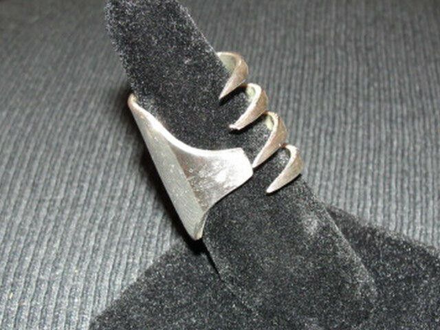 Designer Sterling Silver Plated Brass Coil Fork Ring Alberto Juan Size ONE SIZE - 1 Thumbnail