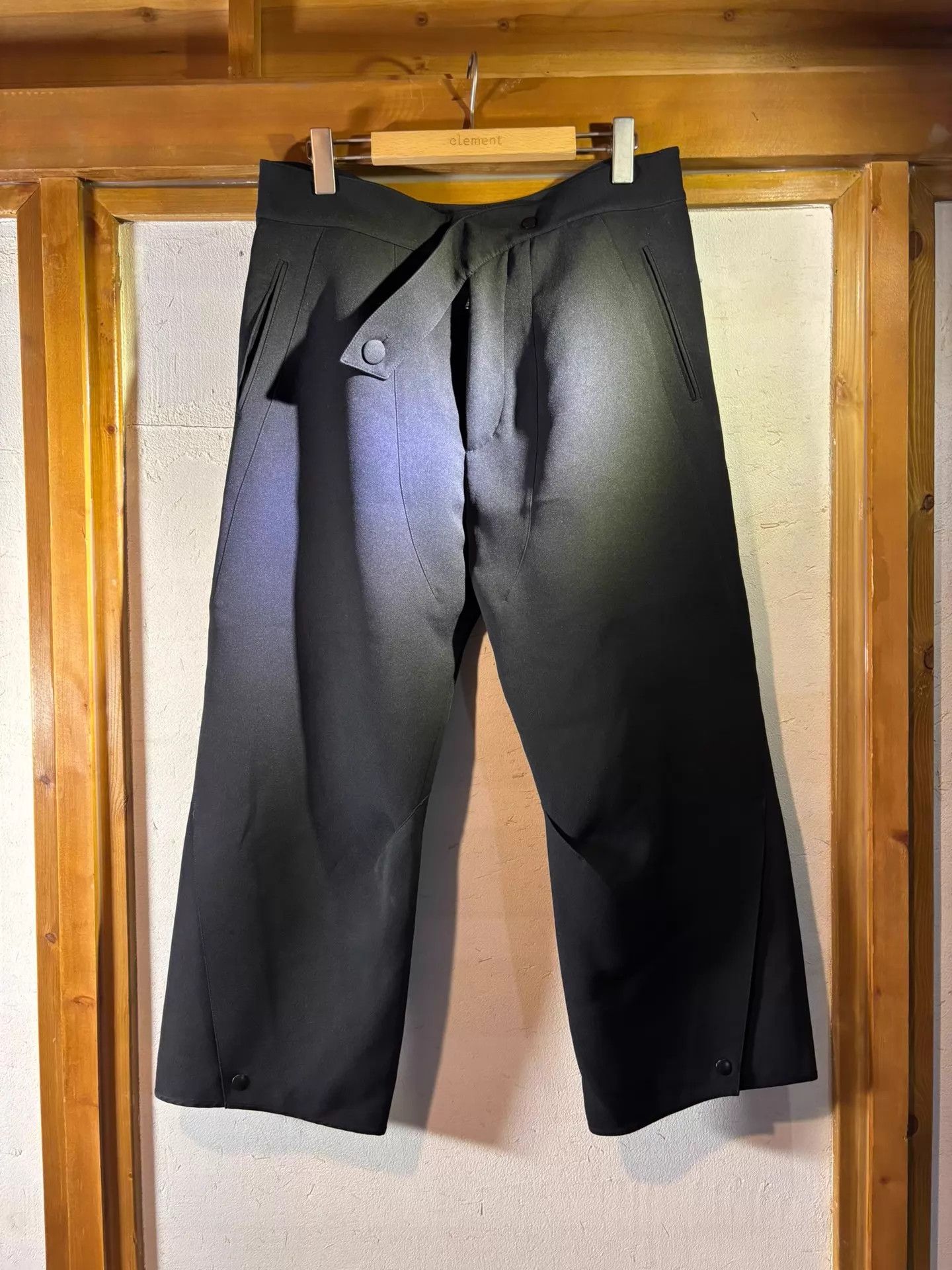 Kiko Kostadinov Kiko Kostadinov 2019AW Cropped Trousers L 99% New Size 28" / US 6 / IT 42 - 1 Thumbnail