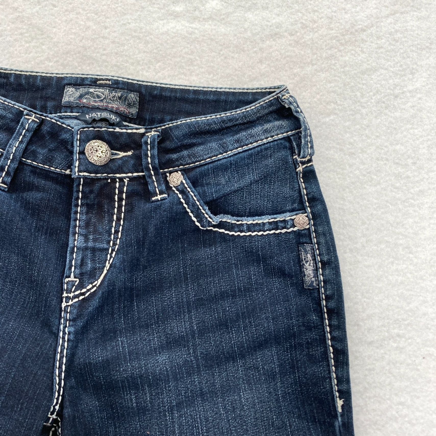 Silver Jeans Co. Silver Jeans Natsuki Slim Bootcut Jeans 26x31 Dark Blue Denim Low Rise Grunge Women’s Size 26" / US 2 / IT 38 - 4 Thumbnail