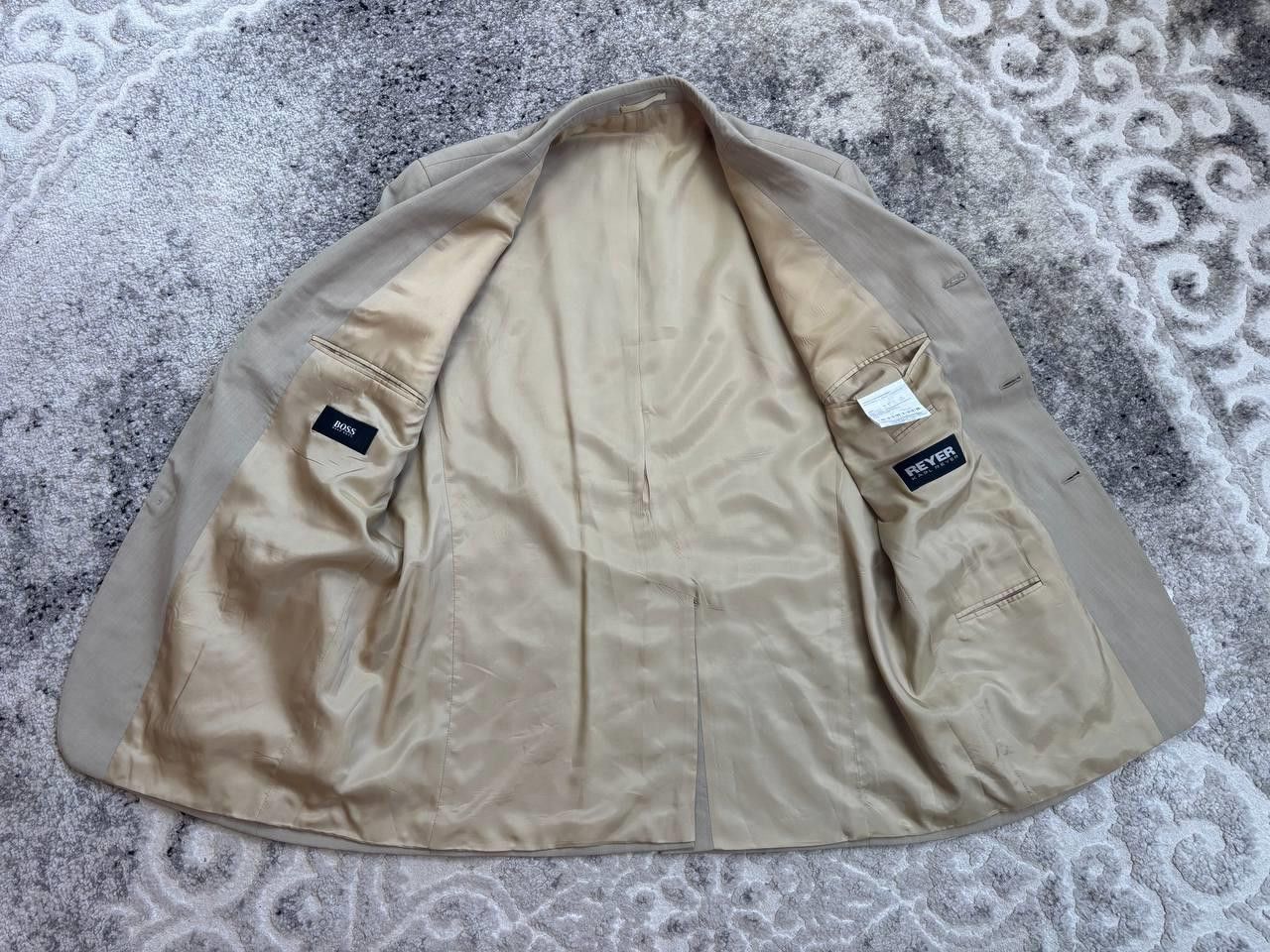 Hugo Boss Hugo Boss Rossellini Virgin Wool Blazer Beige Size 50 Size 40S - 8 Thumbnail
