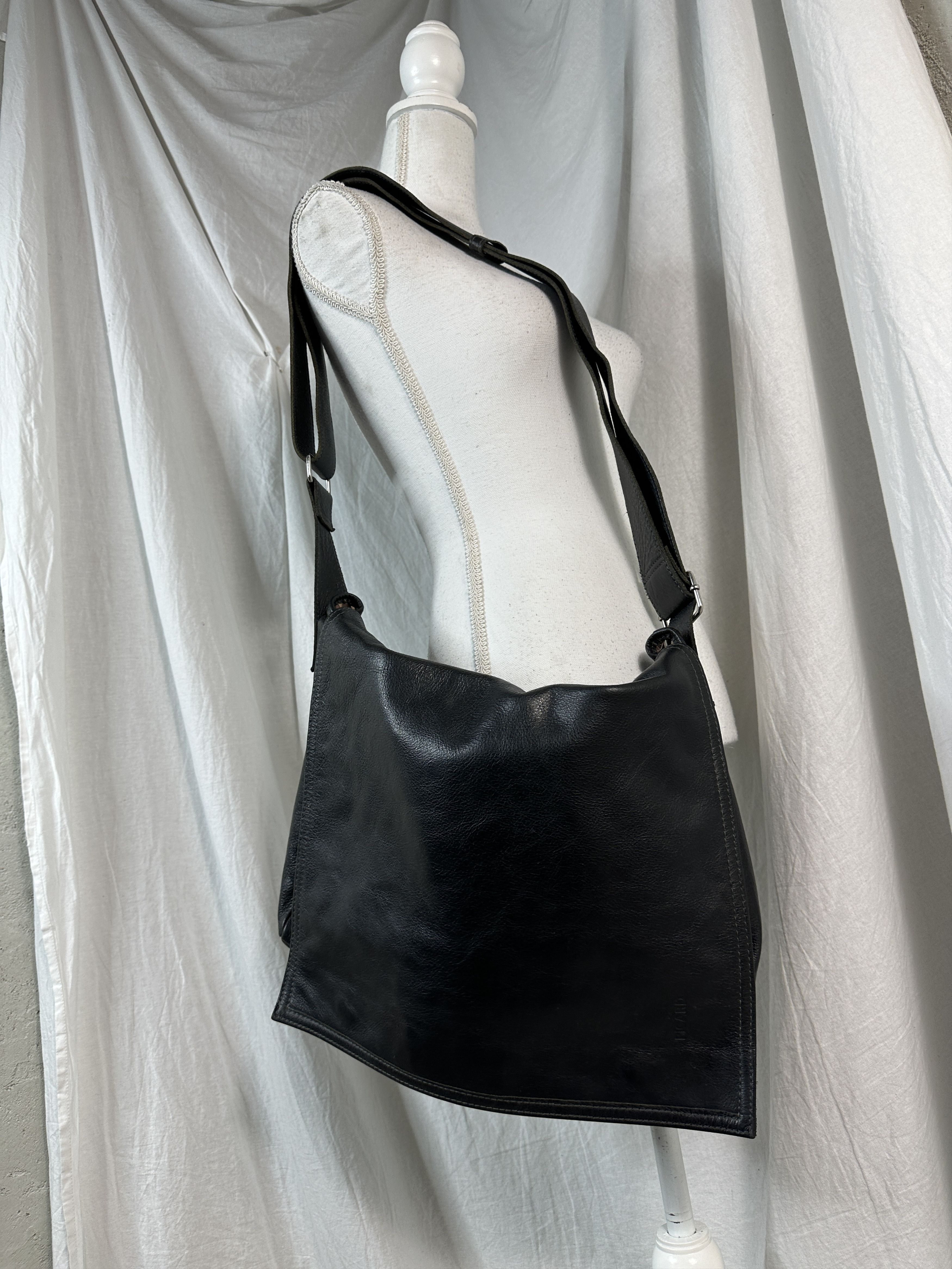 Vintage Vintage Avant-Garde Crossbody Bag Size ONE SIZE - 4 Thumbnail