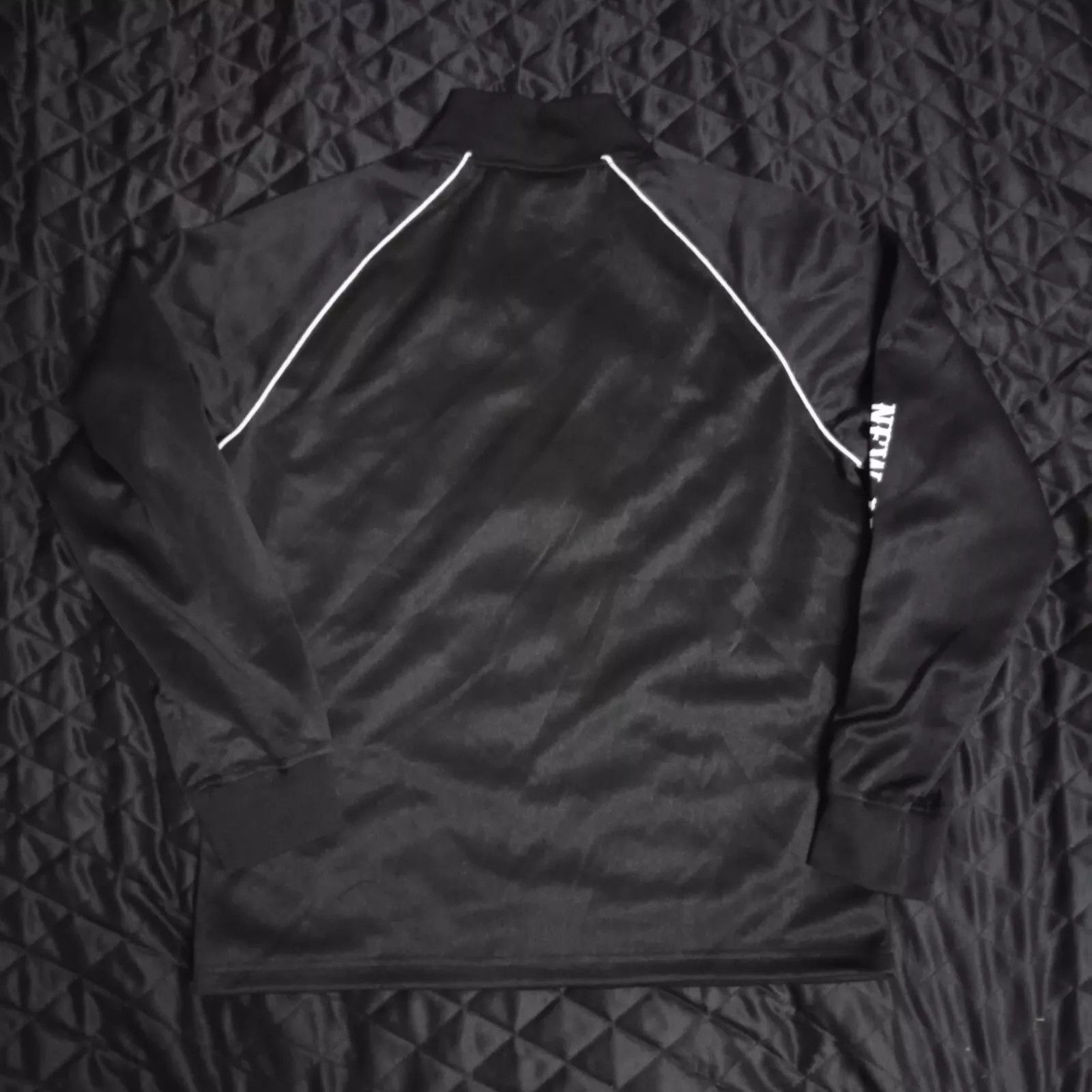 Japanese Brand New Japan Pro Wrestling NJPW Puroresu Japan Track Jacket Size US L / EU 52-54 / 3 - 6 Thumbnail