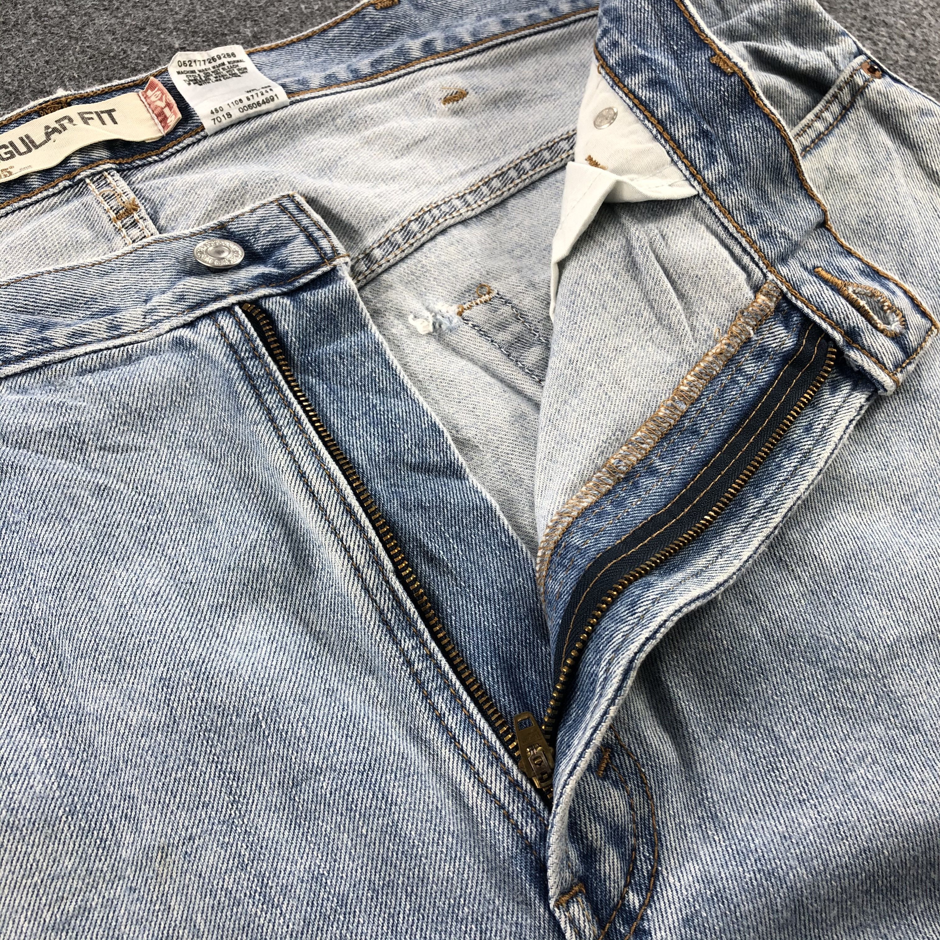 Levi's Vintage Light Wash Levis 505 Jeans- J1316 Size US 42 / EU 58 - 7 Thumbnail