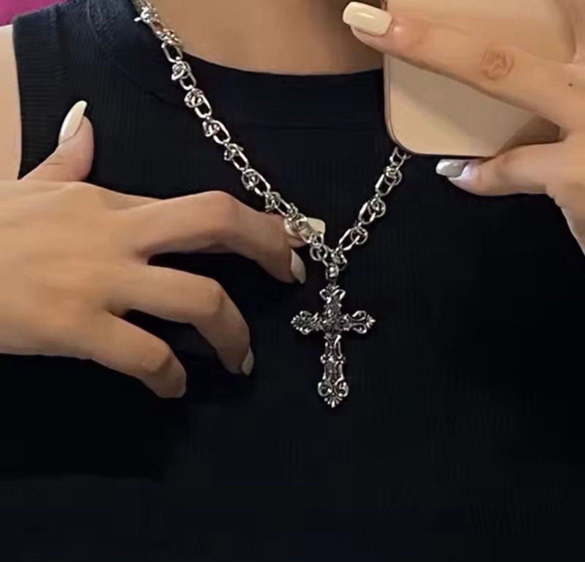 Jewelry Cross Linked Chain Size ONE SIZE - 6 Thumbnail
