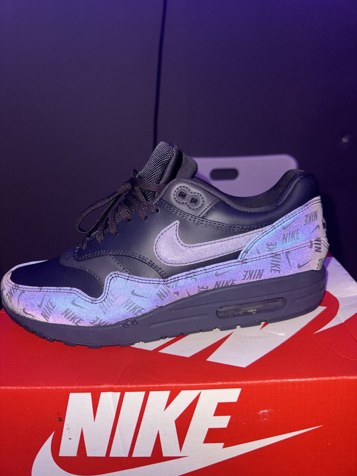 Nike Air Max 1 LX Size US 10 / IT 40 - 3 Thumbnail