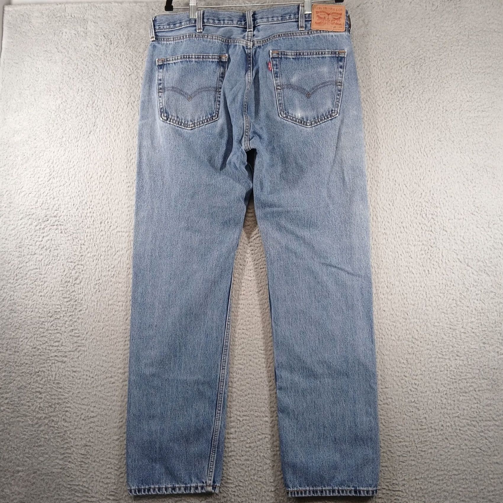 Levi's Levi's 505 Regular Fit Straight Leg Jeans 36x34 Light Wash Men Jeans 5-Pocket Denim Straight Leg 90s Vintage Style Size US 36 / EU 52 - 3 Thumbnail