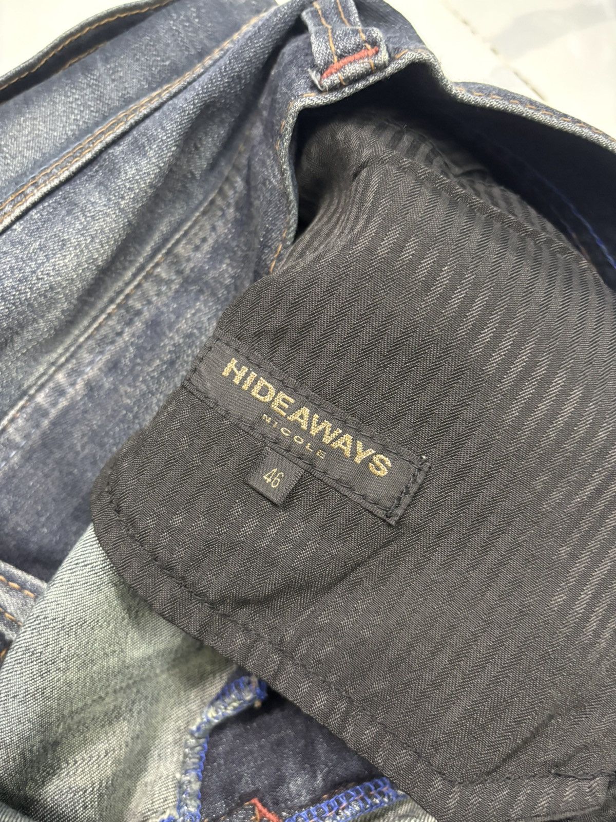 Nicole Club HIDEWAYS NICOLE Flare Slim Cut Dark Denim Distress Jeans Size US 32 / EU 48 - 9 Thumbnail