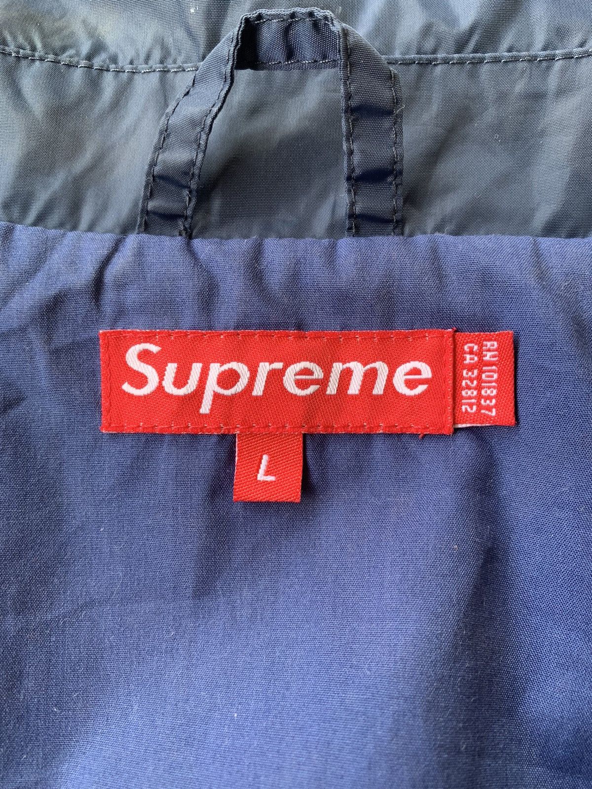 Supreme [SOLD] 2001 Supreme Skull And Sword Pirate Jackets Size US L / EU 52-54 / 3 - 5 Thumbnail