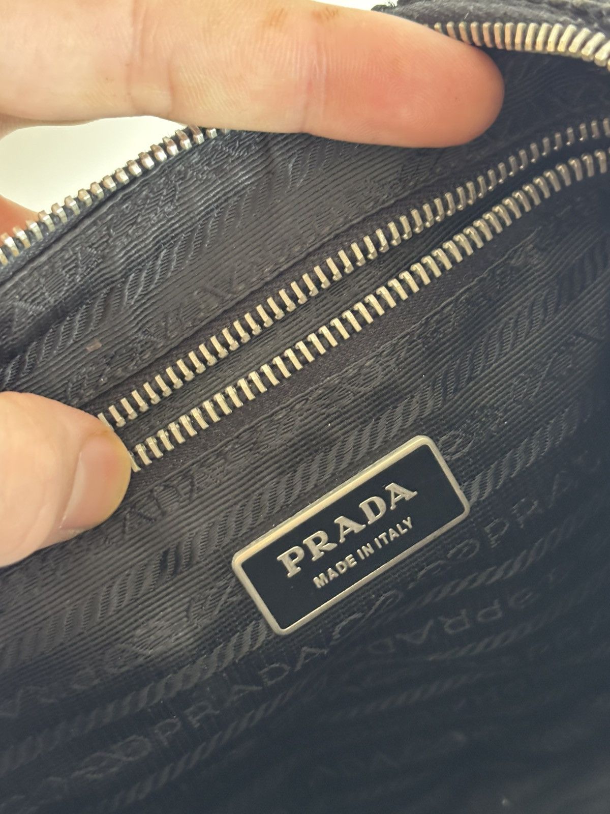 Prada Vintage Prada Re Edition nylon bag Size ONE SIZE - 10 Thumbnail