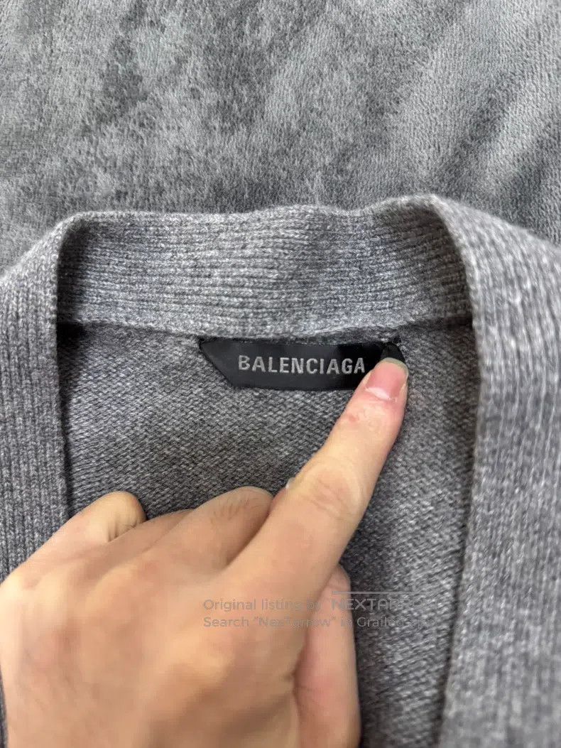 Balenciaga Balenciaga Gray Bullet Screen Logo Cardigan Sweater Size US M / EU 48-50 / 2 - 4 Thumbnail