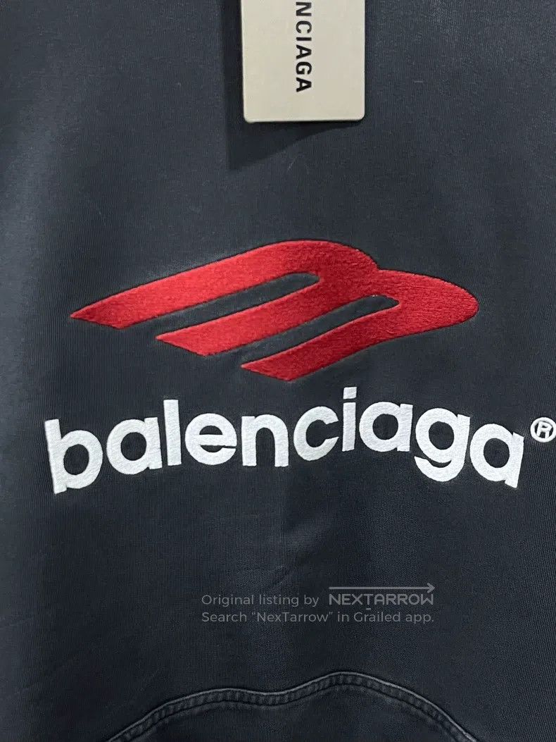 Balenciaga Balenciaga 3b embroidered hoodie Size US XL / EU 56 / 4 - 4 Thumbnail