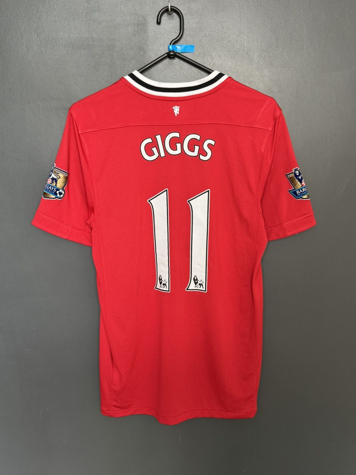 Nike Manchester United 11/12 Home Giggs Football Jersey T-Shirt Size US S / EU 44-46 / 1 - 1 Thumbnail