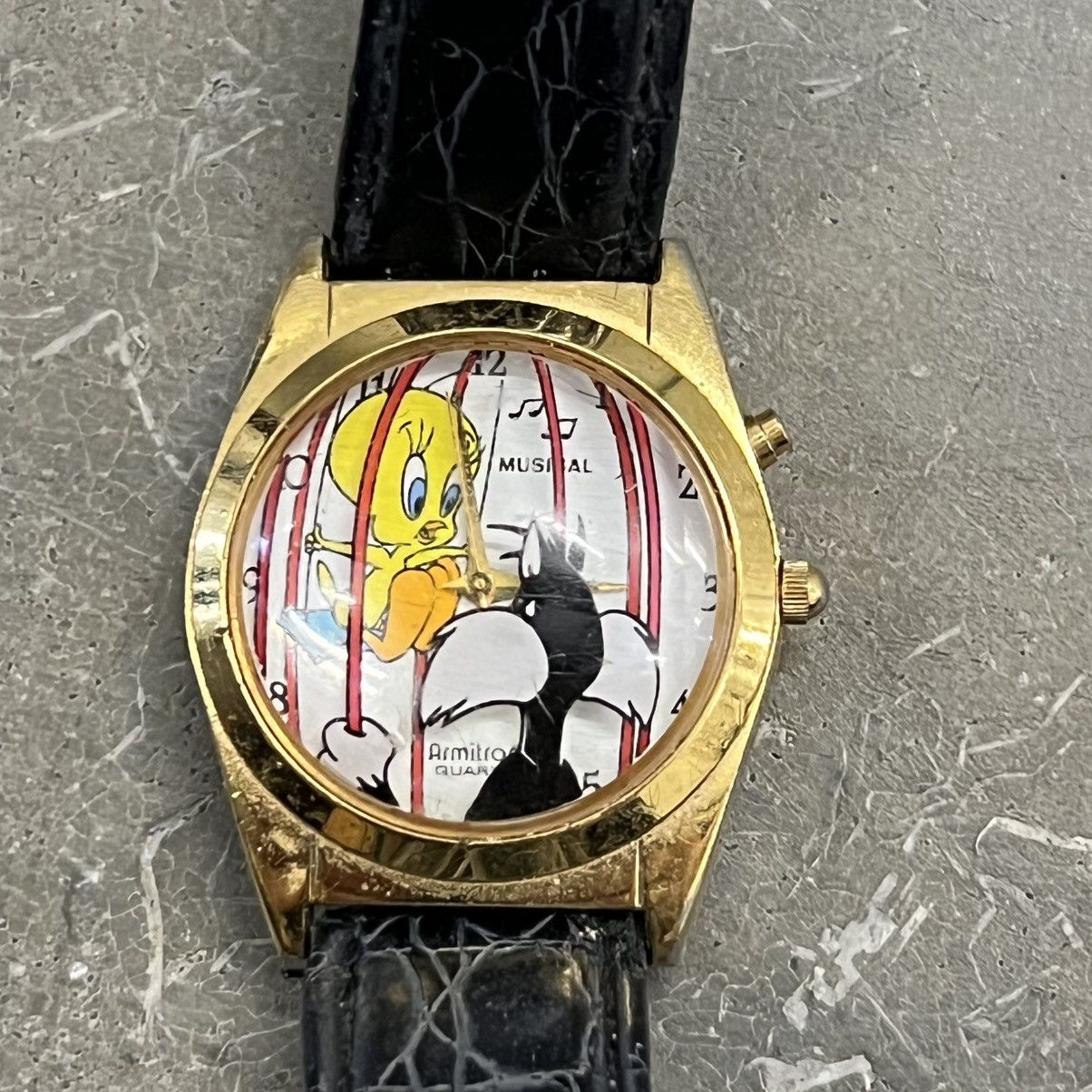 Vintage 1995 Rare Vintage Looney tunes tweety Sylvester watch Size ONE SIZE - 1 Thumbnail