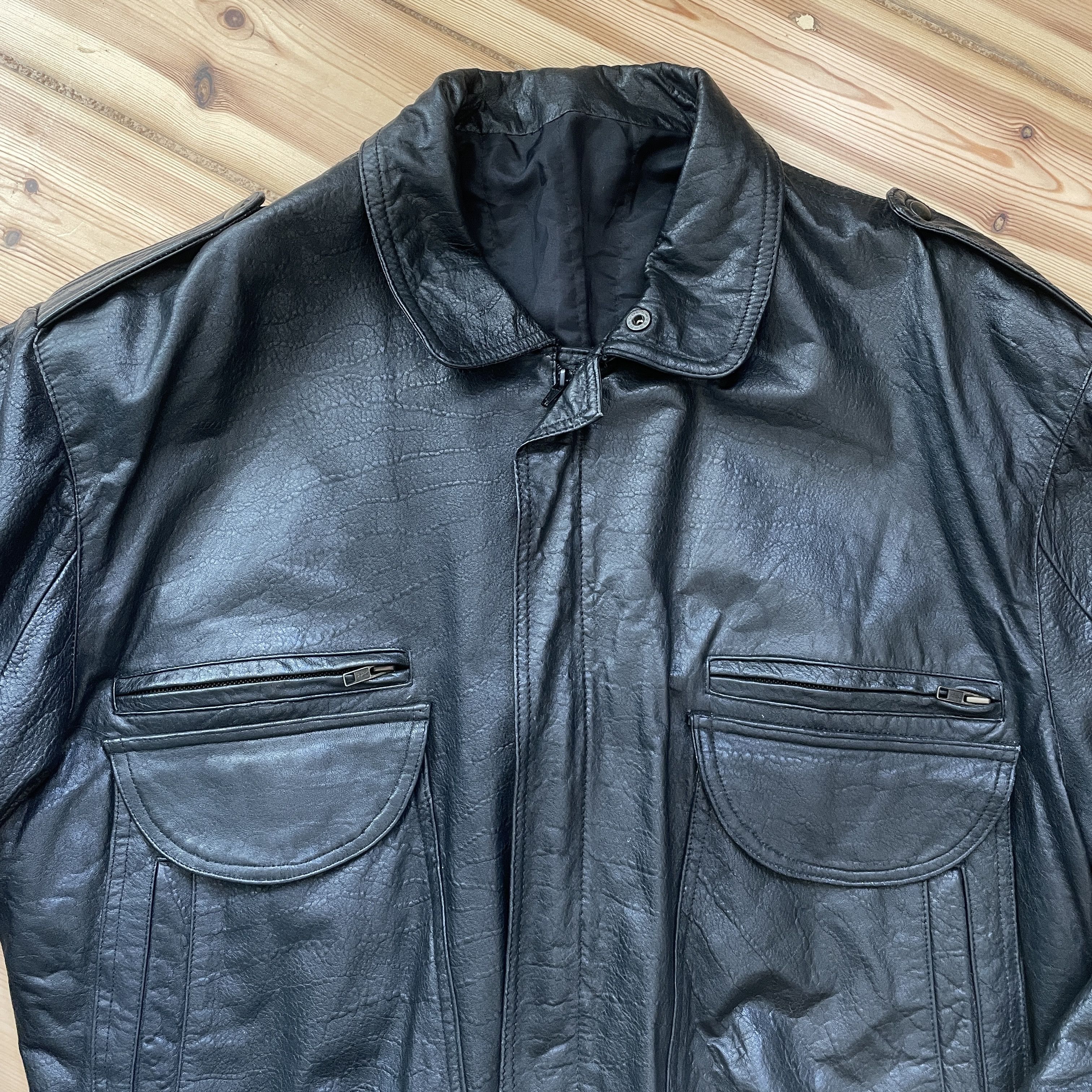 Other Vintage Black Leather Bomber Jacket Boxy Fit, Unisex Size US M / EU 48-50 / 2 - 7 Thumbnail