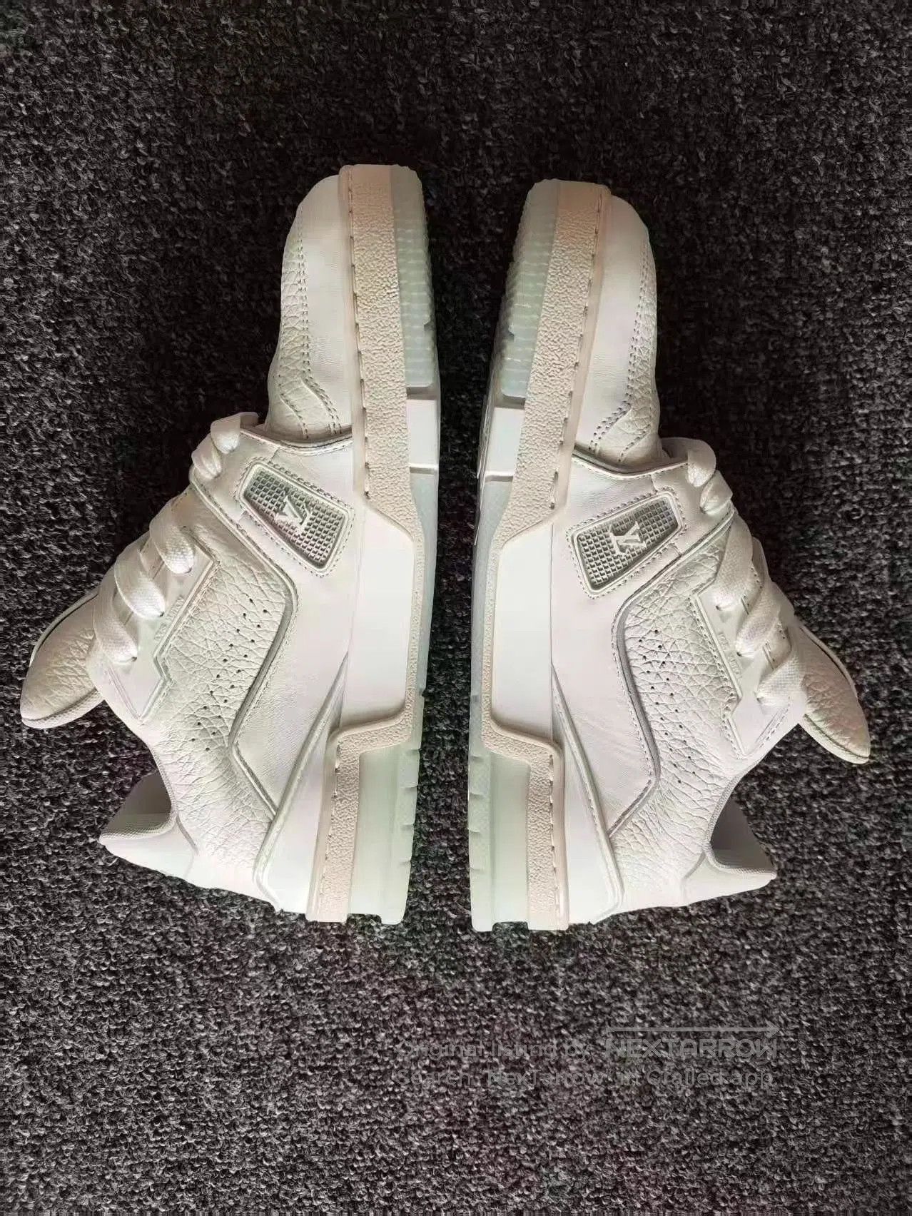 Louis Vuitton White High-Top Sneakers Size 5.5. Size US 5.5 / EU 38 - 3 Thumbnail