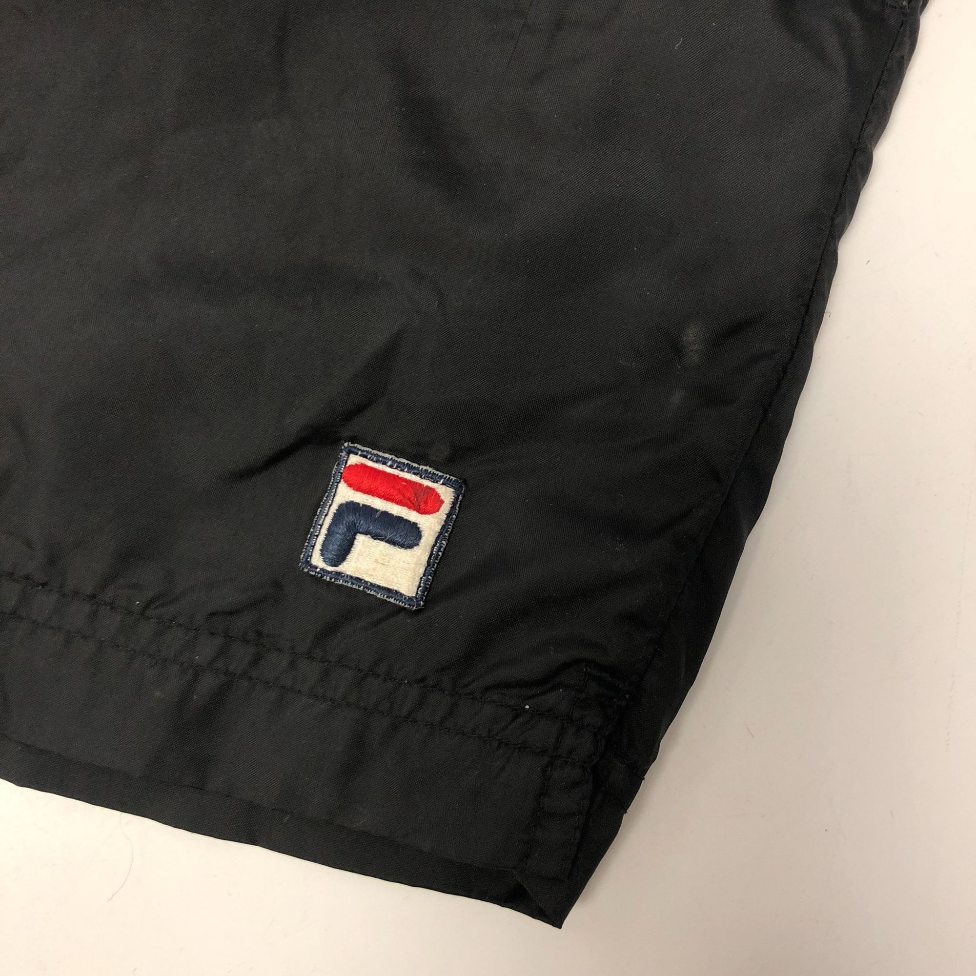 Fila Vtg FILA Logo Black Nylon Running TRACK Workout Shorts Size US 37 - 2 Thumbnail
